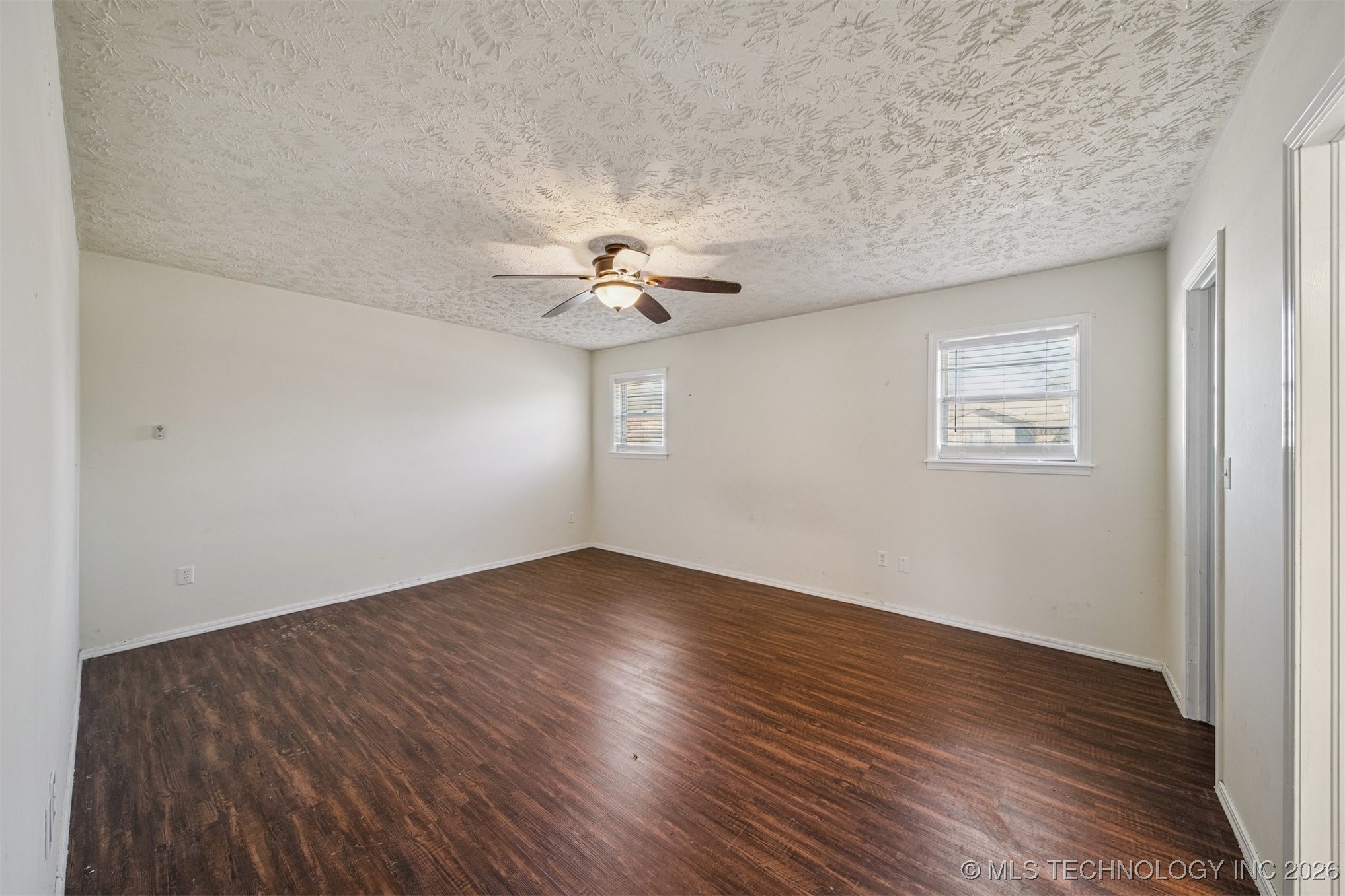 1120 Cottonwood Court Property Photo 24