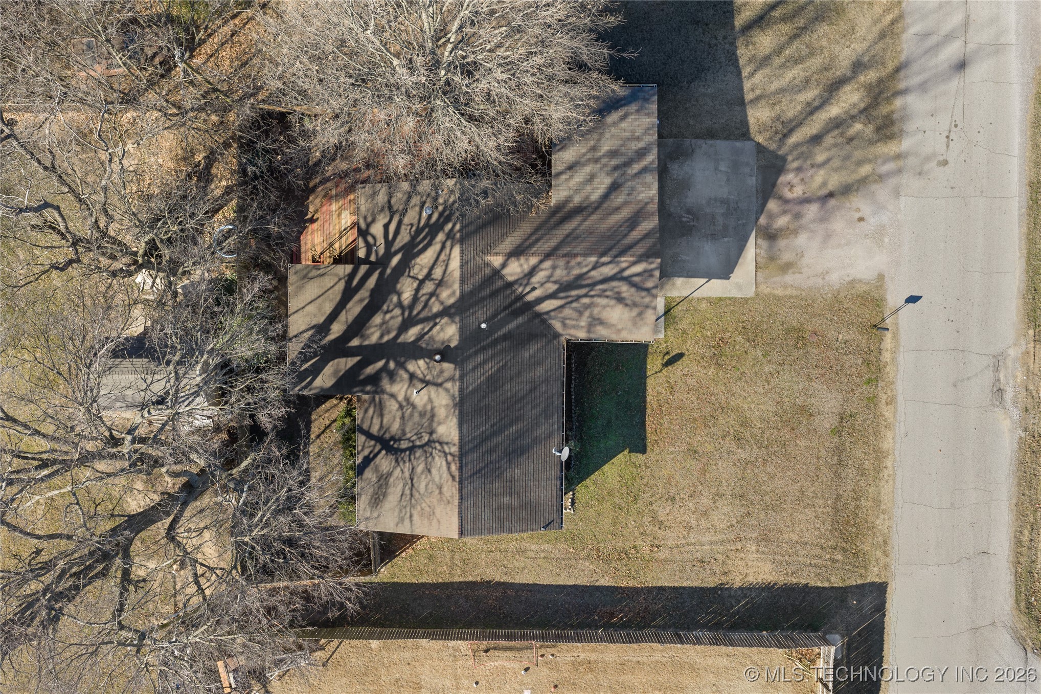 1209 W Chickasha Property Photo 10