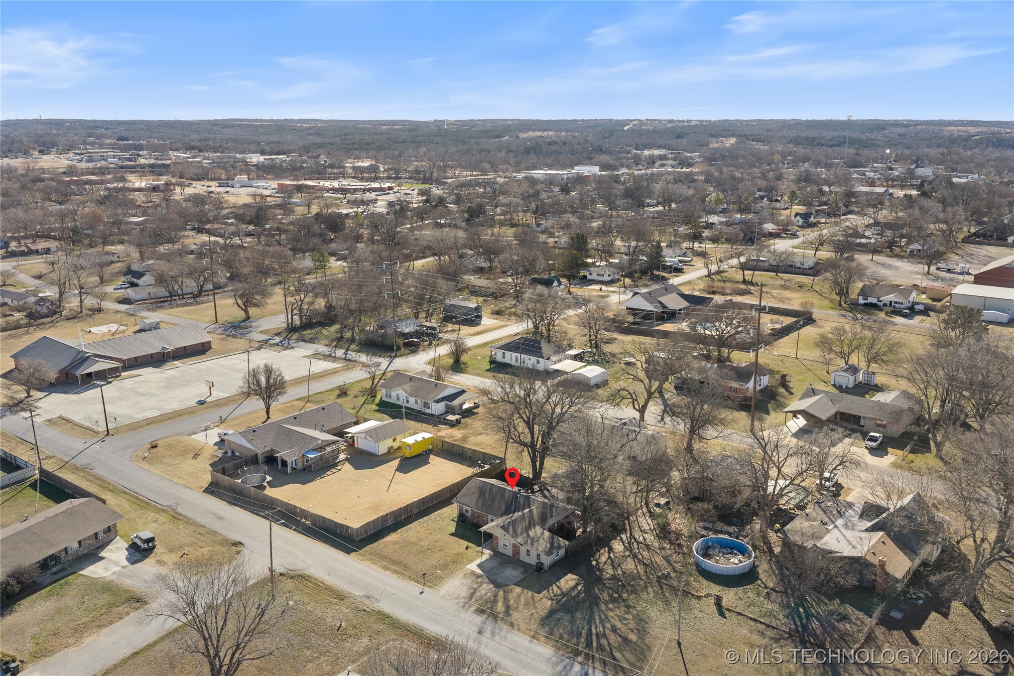 1209 W Chickasha Property Photo 11