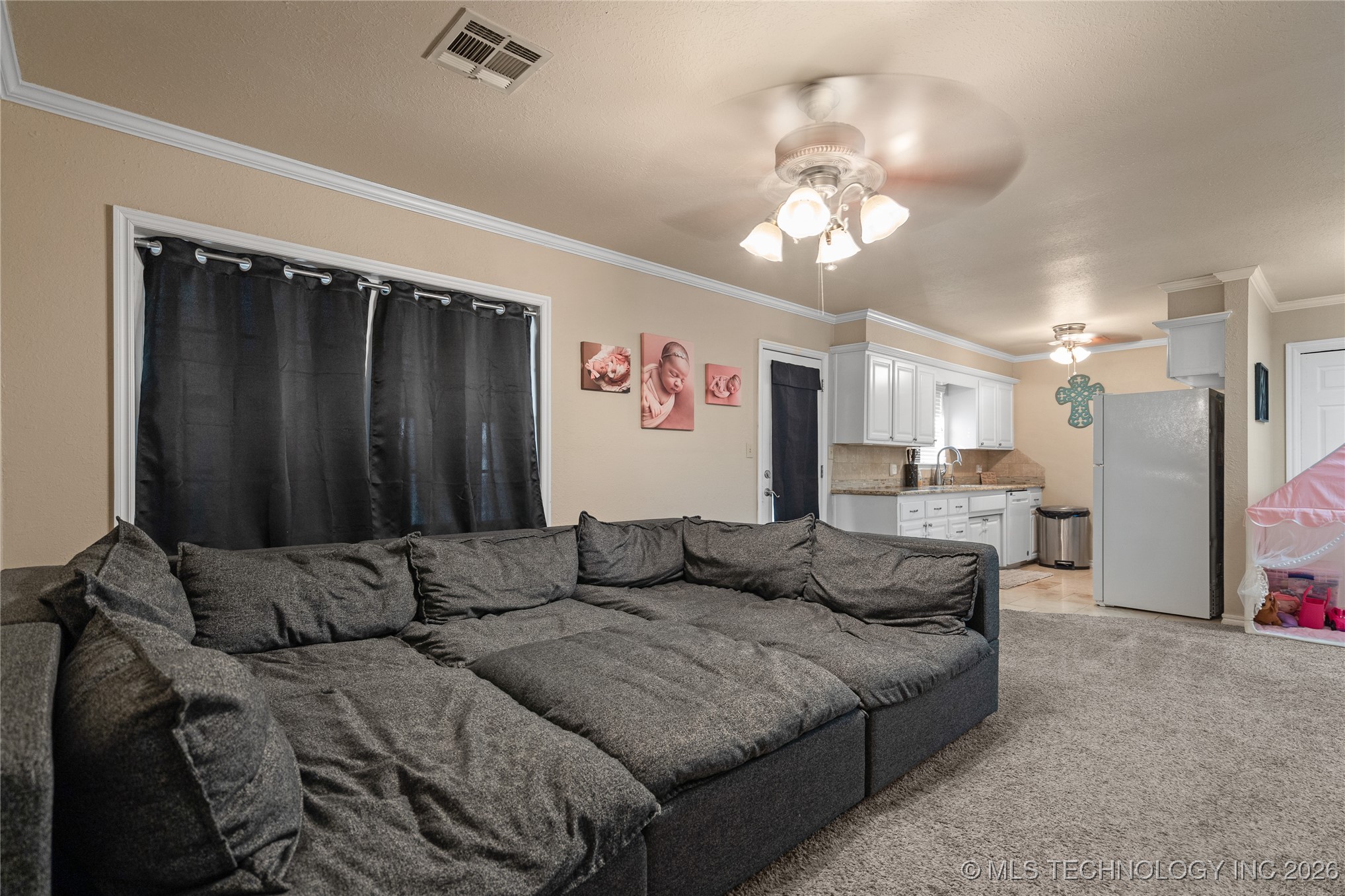 1209 W Chickasha Property Photo 17