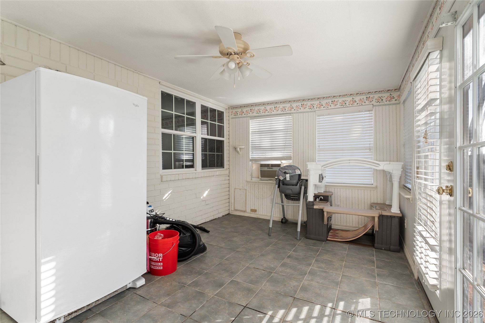 1209 W Chickasha Property Photo 23