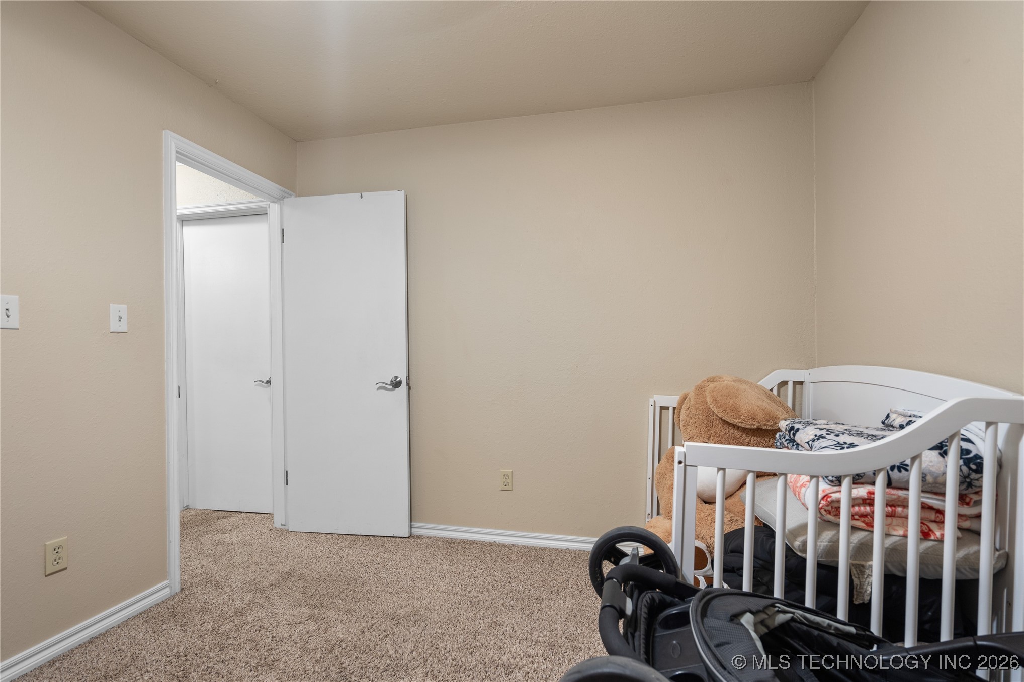 1209 W Chickasha Property Photo 27