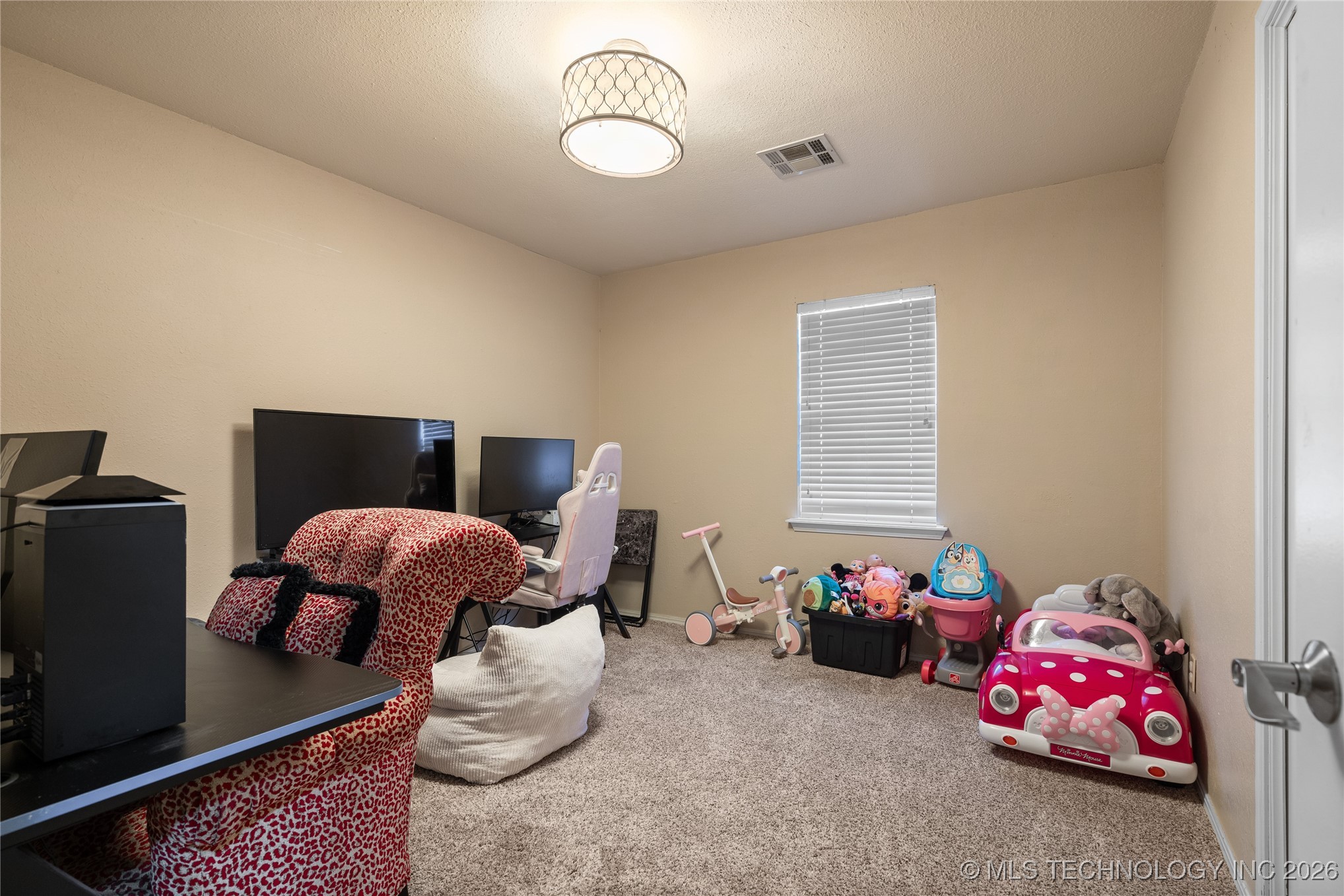 1209 W Chickasha Property Photo 31