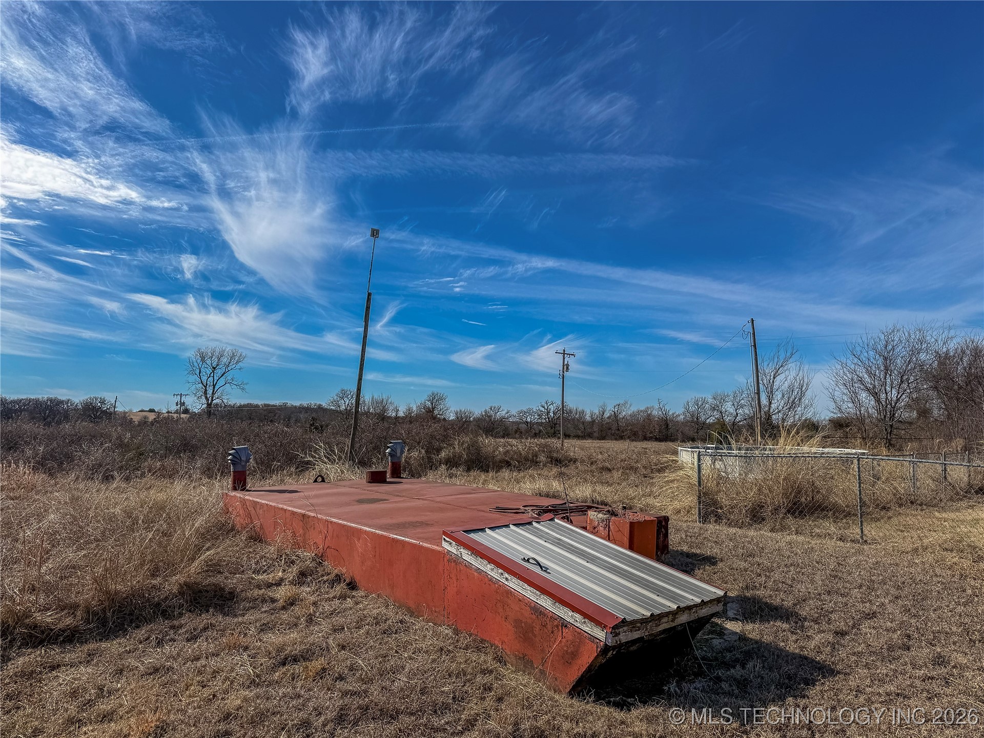 4935 Keller Road Property Photo 8