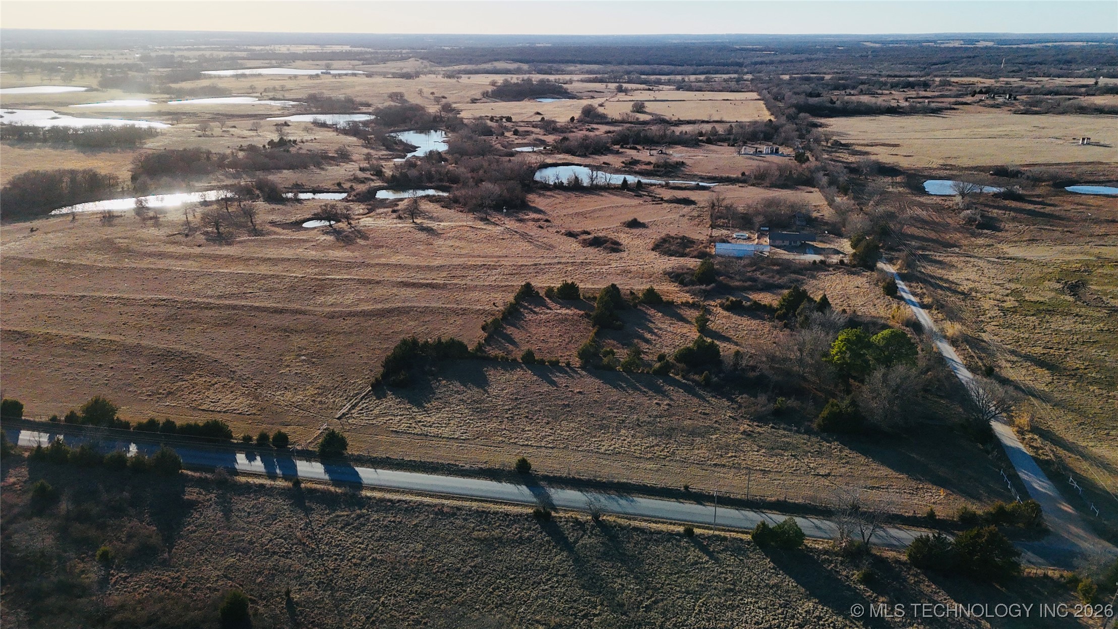 4935 Keller Road Property Photo 15