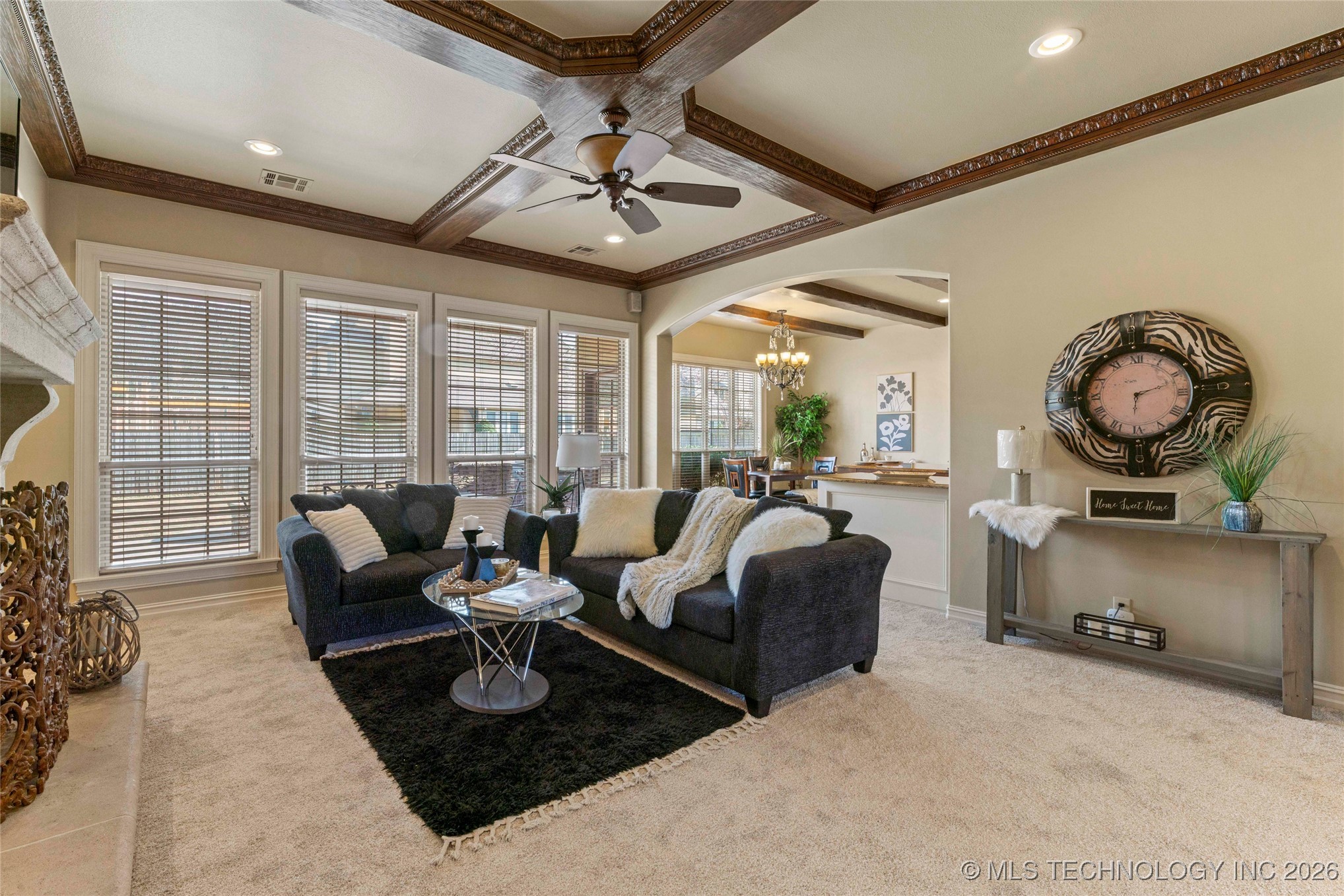 11319 S College Avenue Property Photo 9