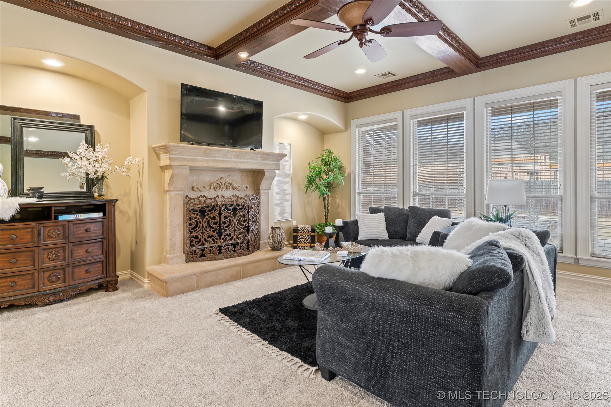 11319 S College Avenue Property Photo 12