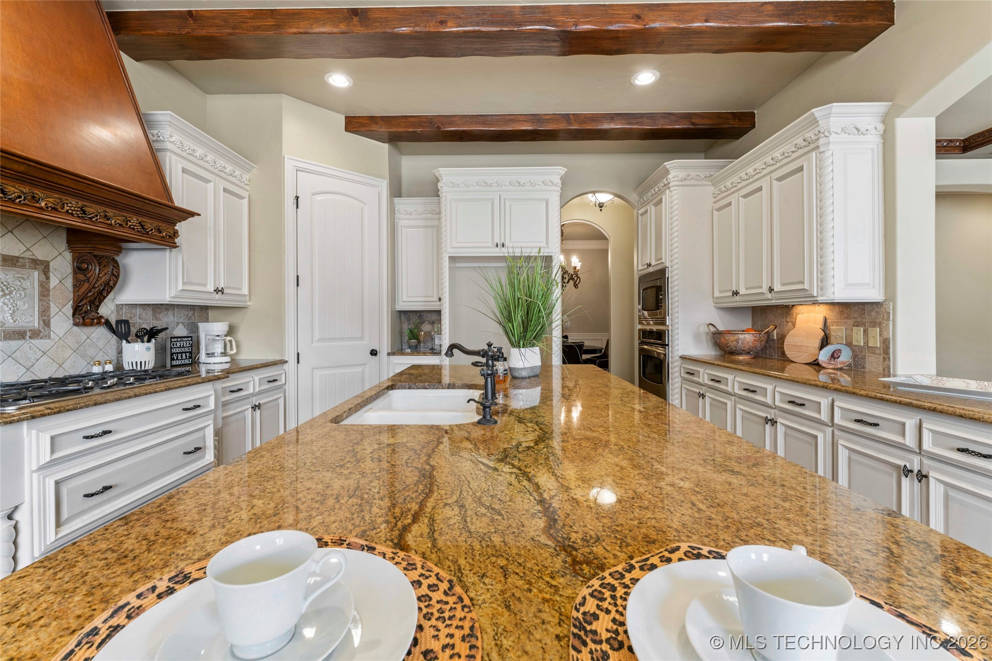 11319 S College Avenue Property Photo 19