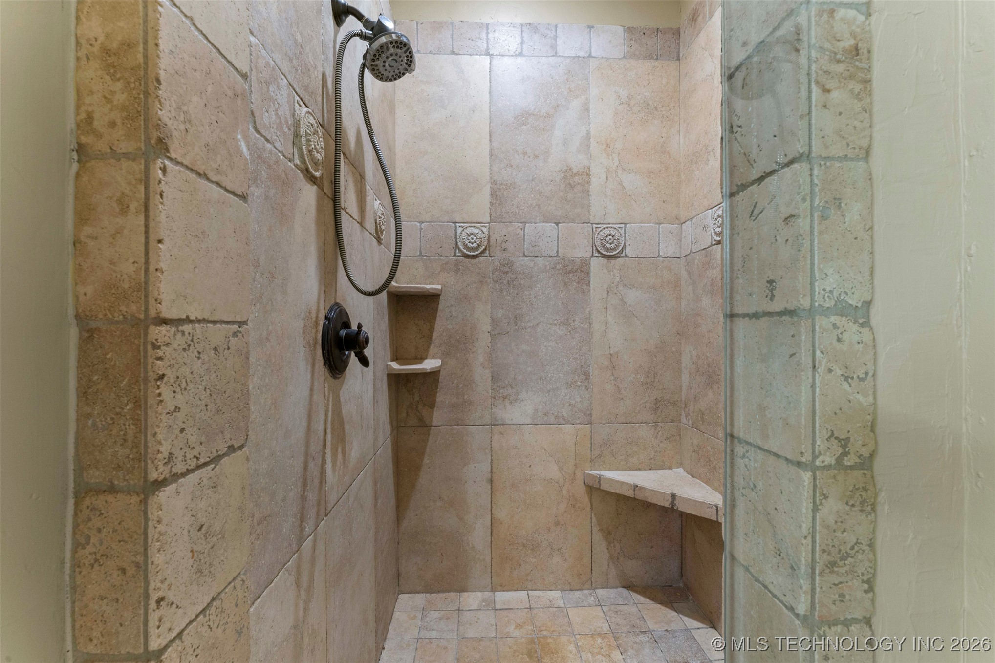 11319 S College Avenue Property Photo 28