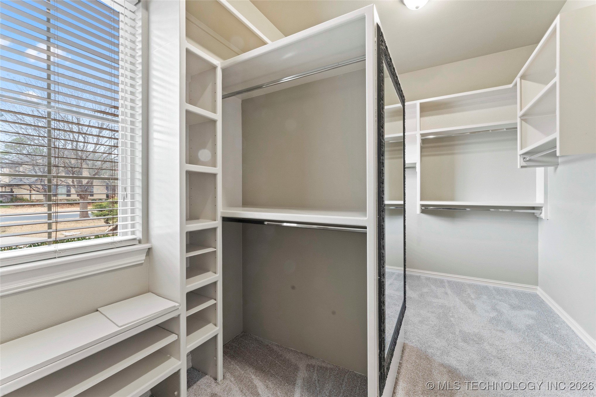 11319 S College Avenue Property Photo 30