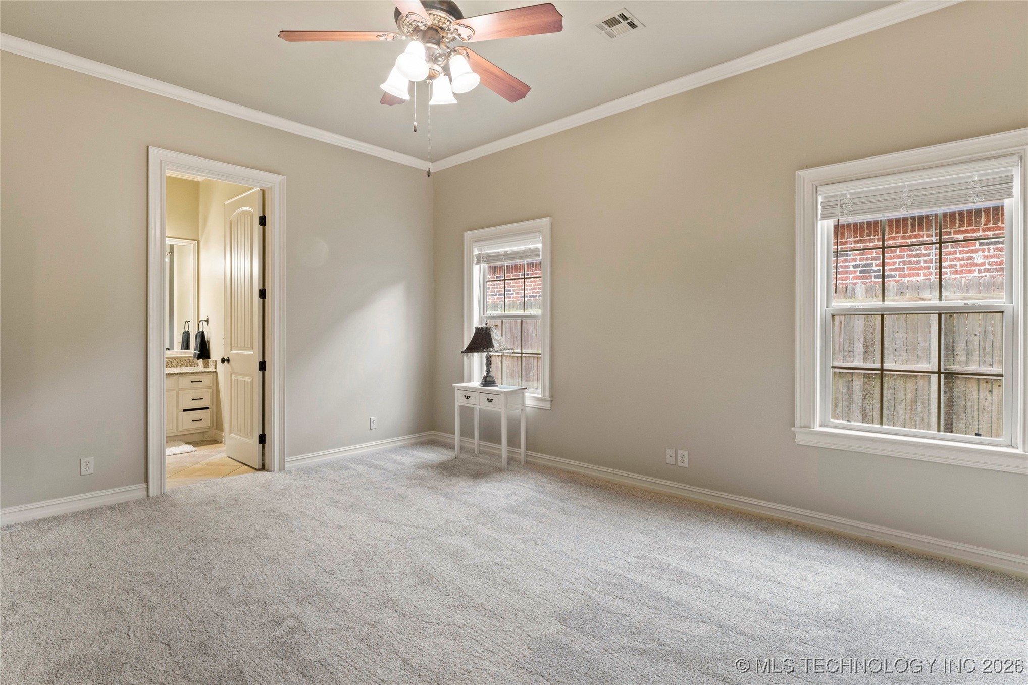 11319 S College Avenue Property Photo 34