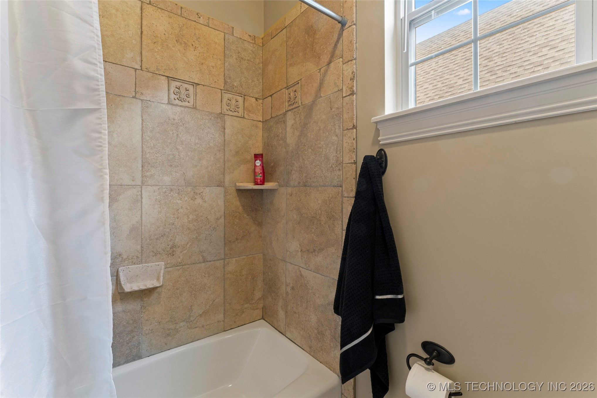 11319 S College Avenue Property Photo 36