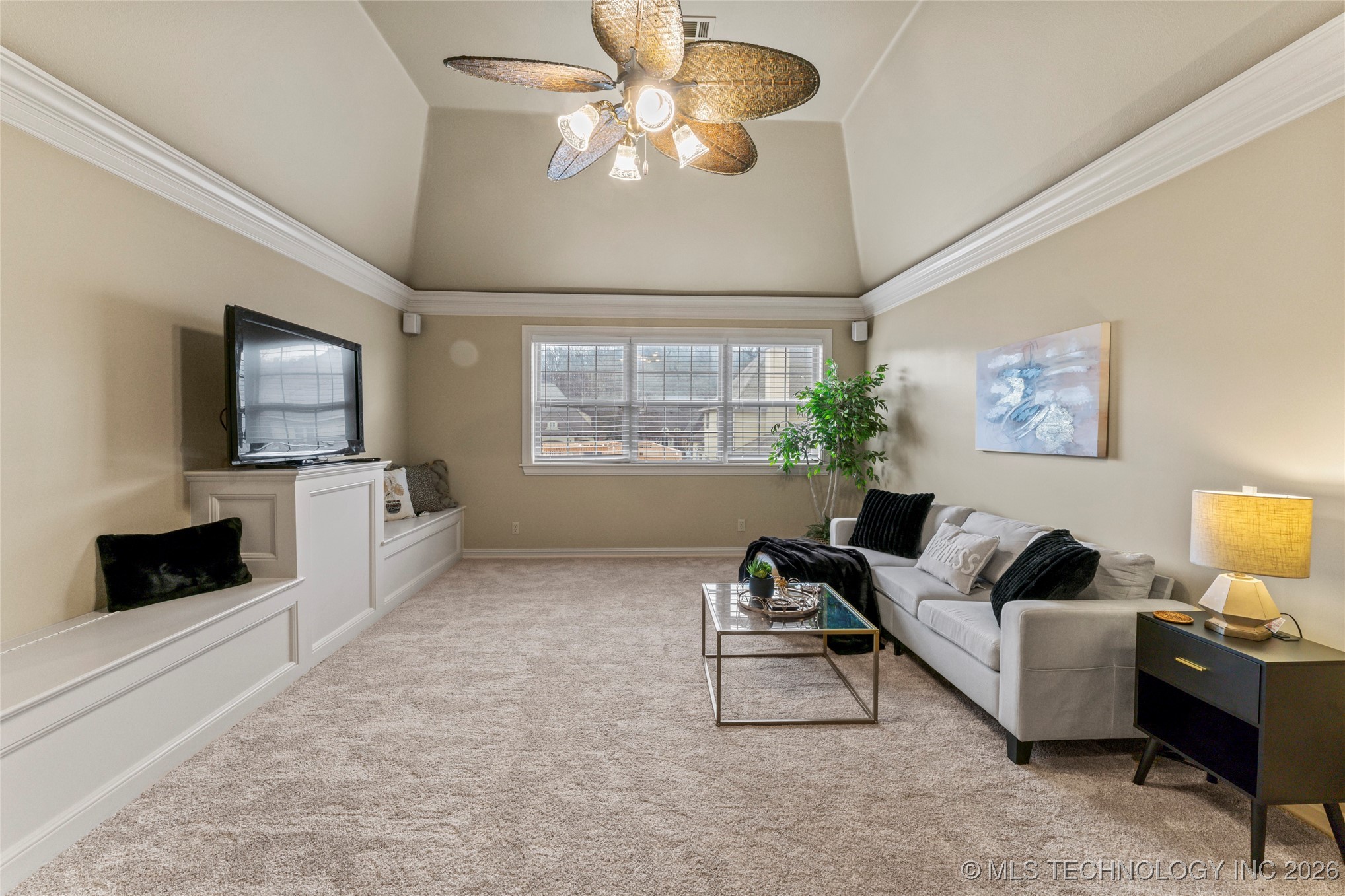 11319 S College Avenue Property Photo 46