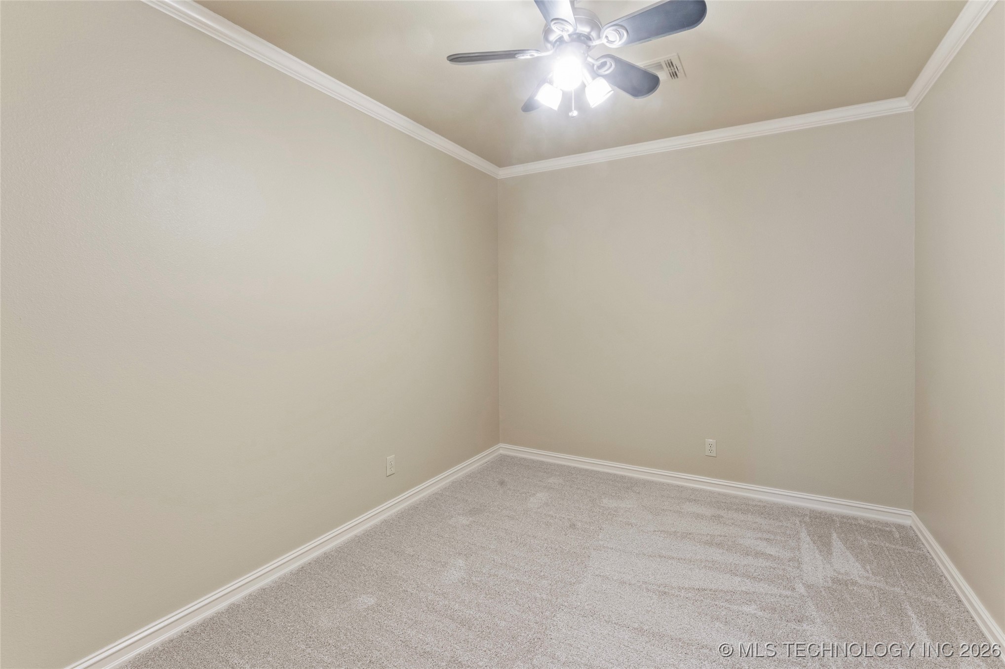 11319 S College Avenue Property Photo 49