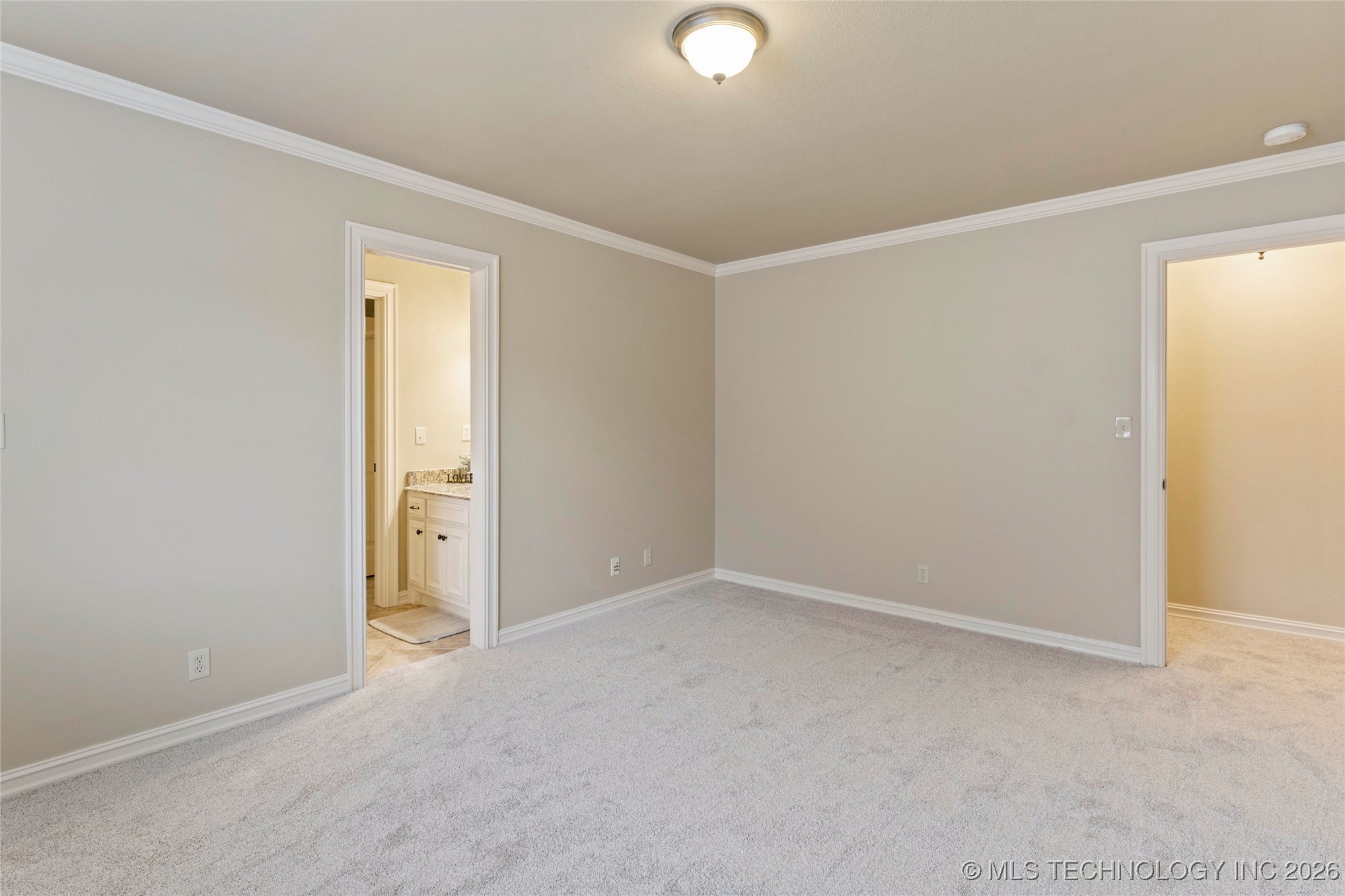 11319 S College Avenue Property Photo 52