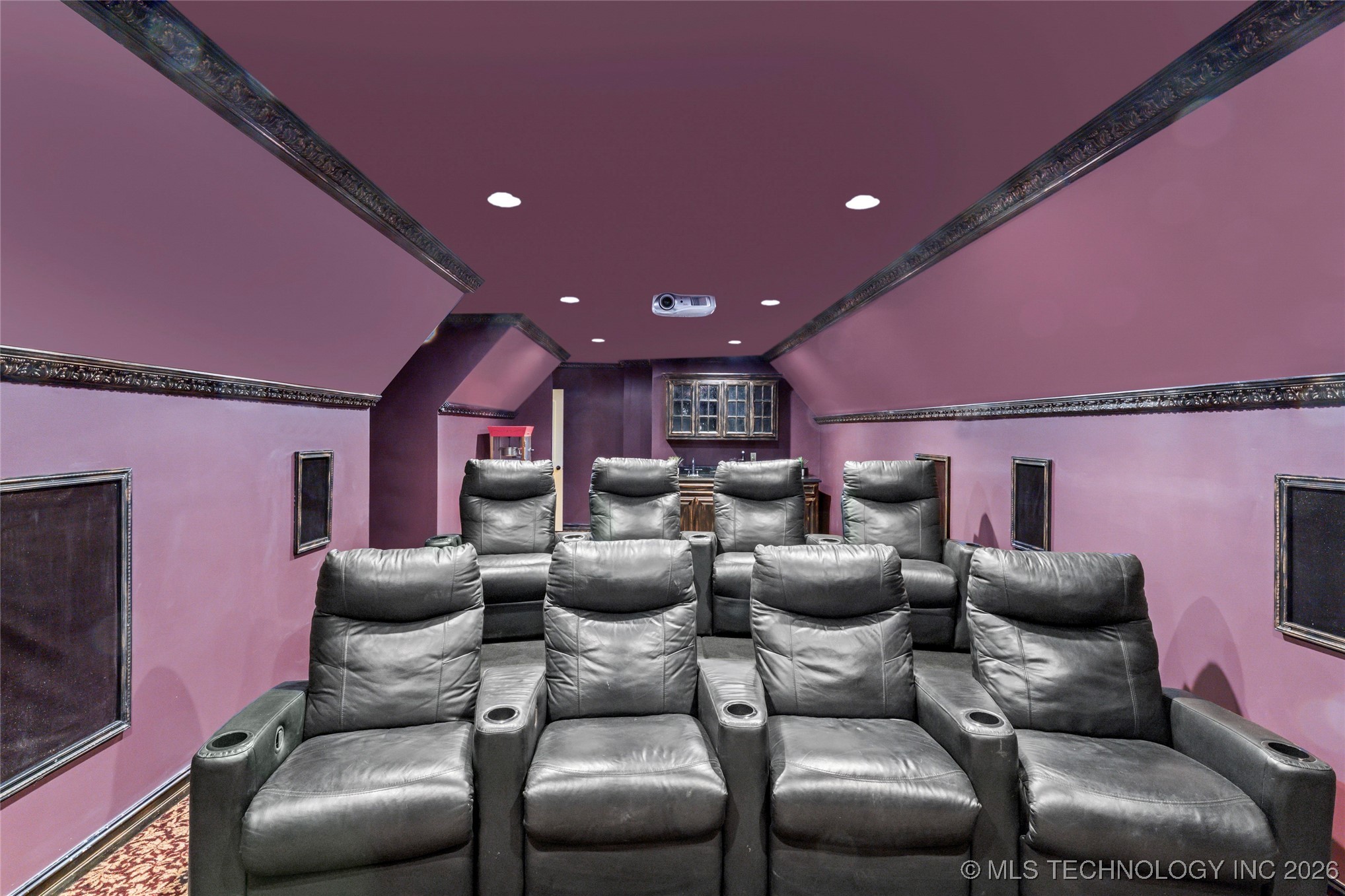 11319 S College Avenue Property Photo 57