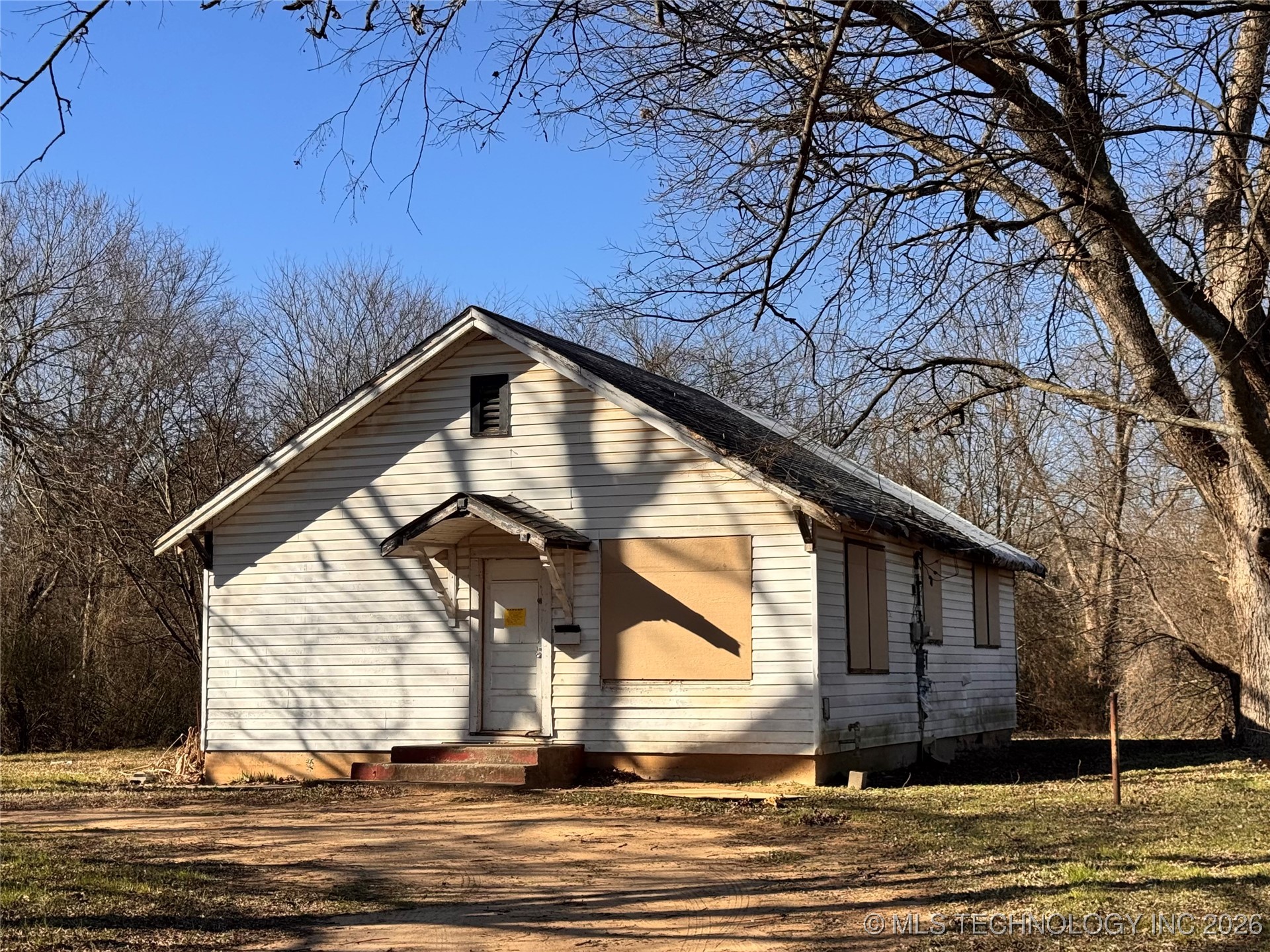 209 L Ne Property Photo 1