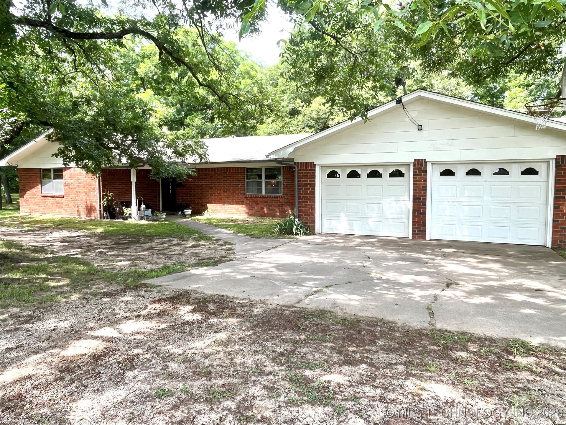 109866 S 4155 Road Property Photo 2