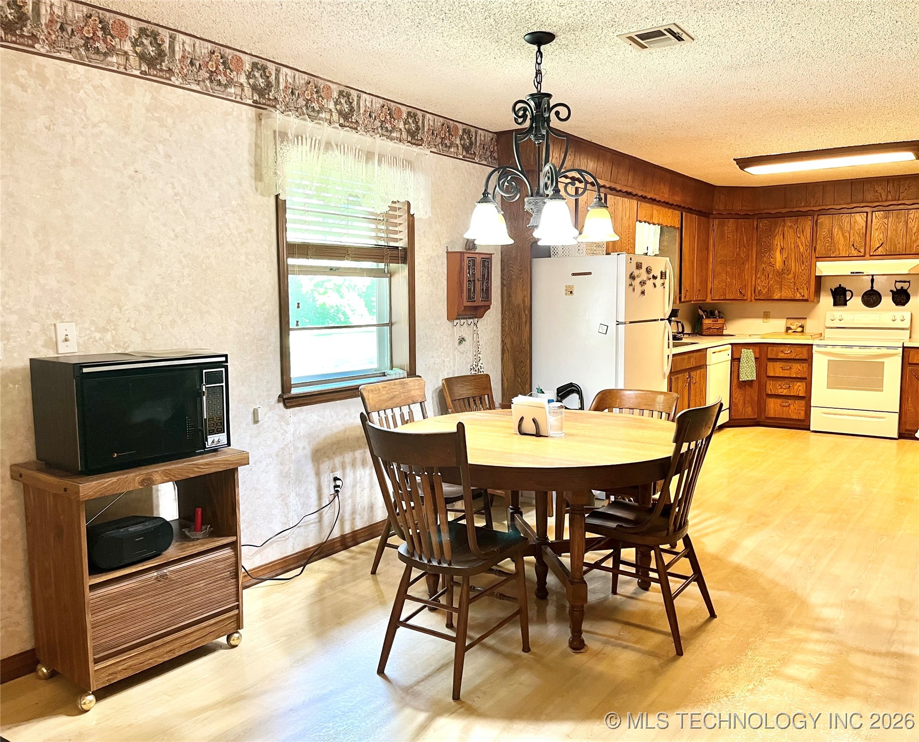 109866 S 4155 Road Property Photo 9