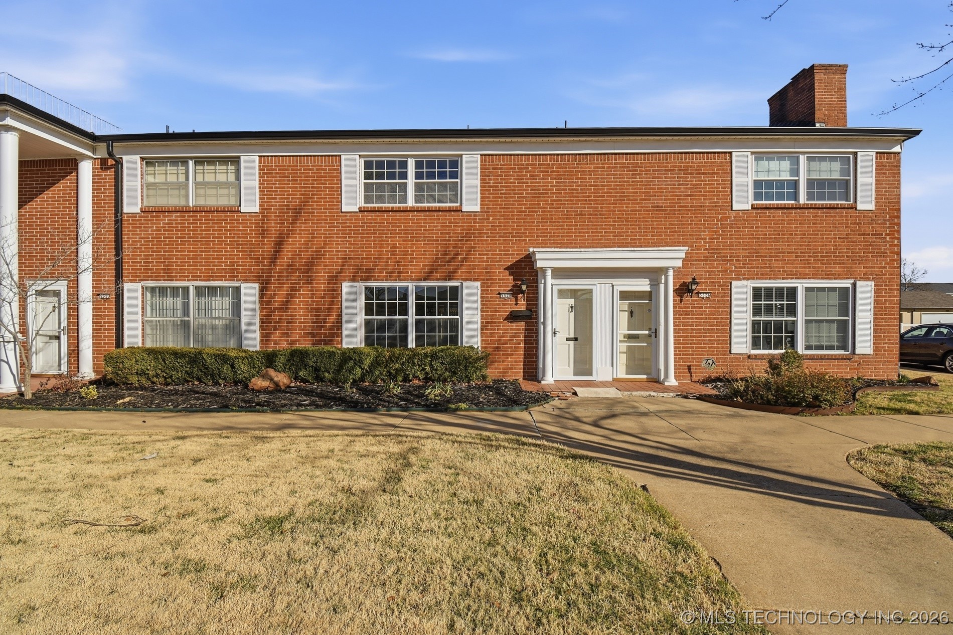 5528 E 46th Street 9 Property Photo 1