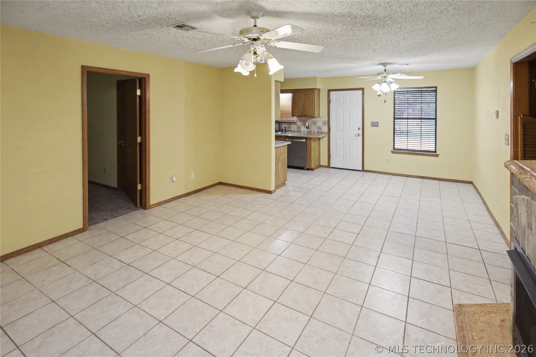 1208 Sw 14th Court Property Photo 2