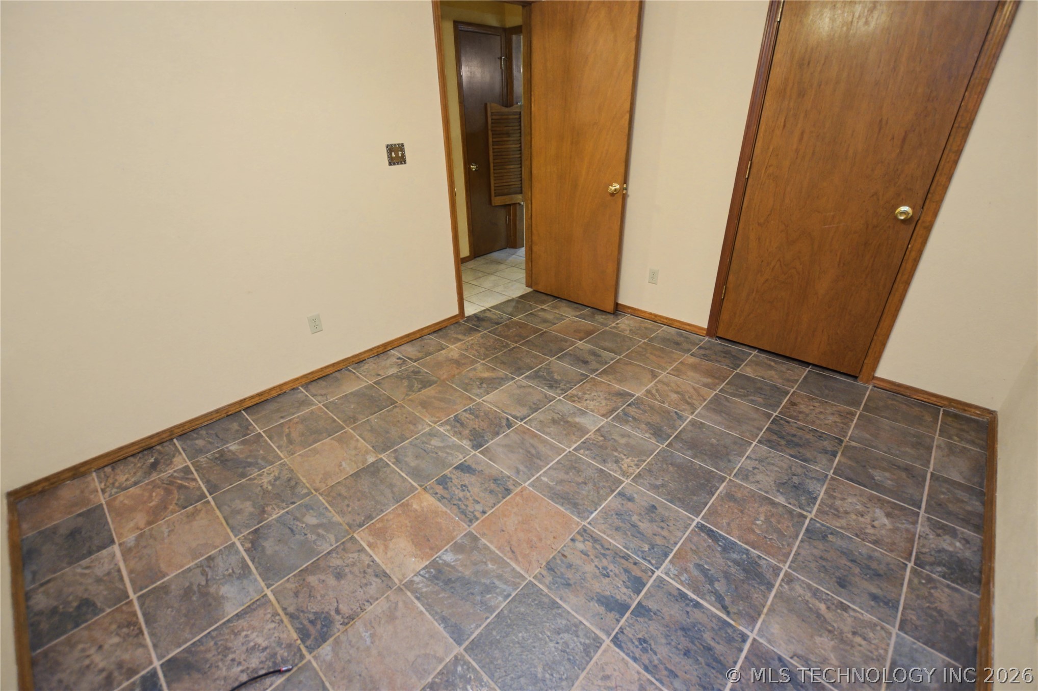 1208 Sw 14th Court Property Photo 17