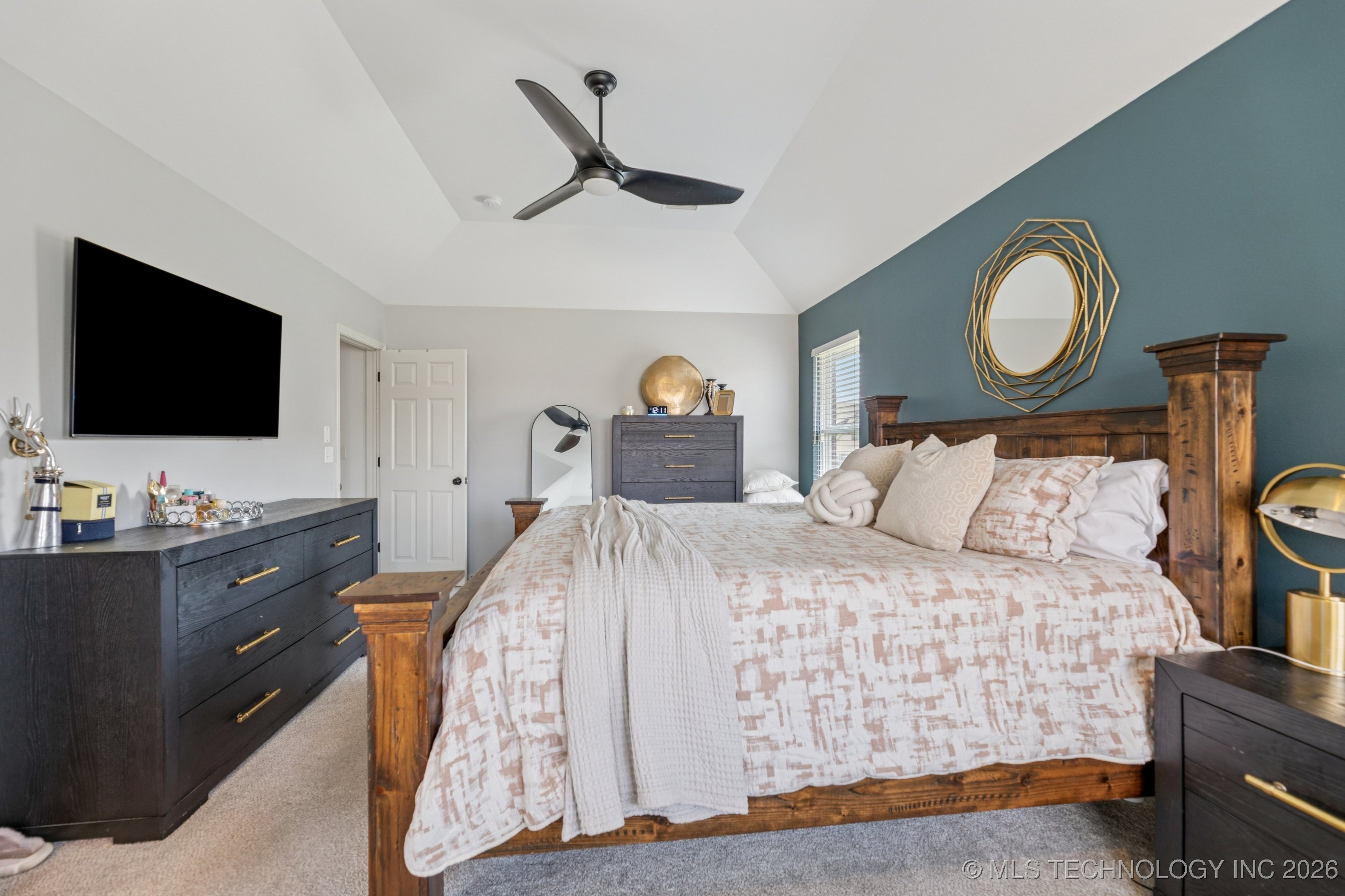 1515 E Orlando Court Property Photo 16