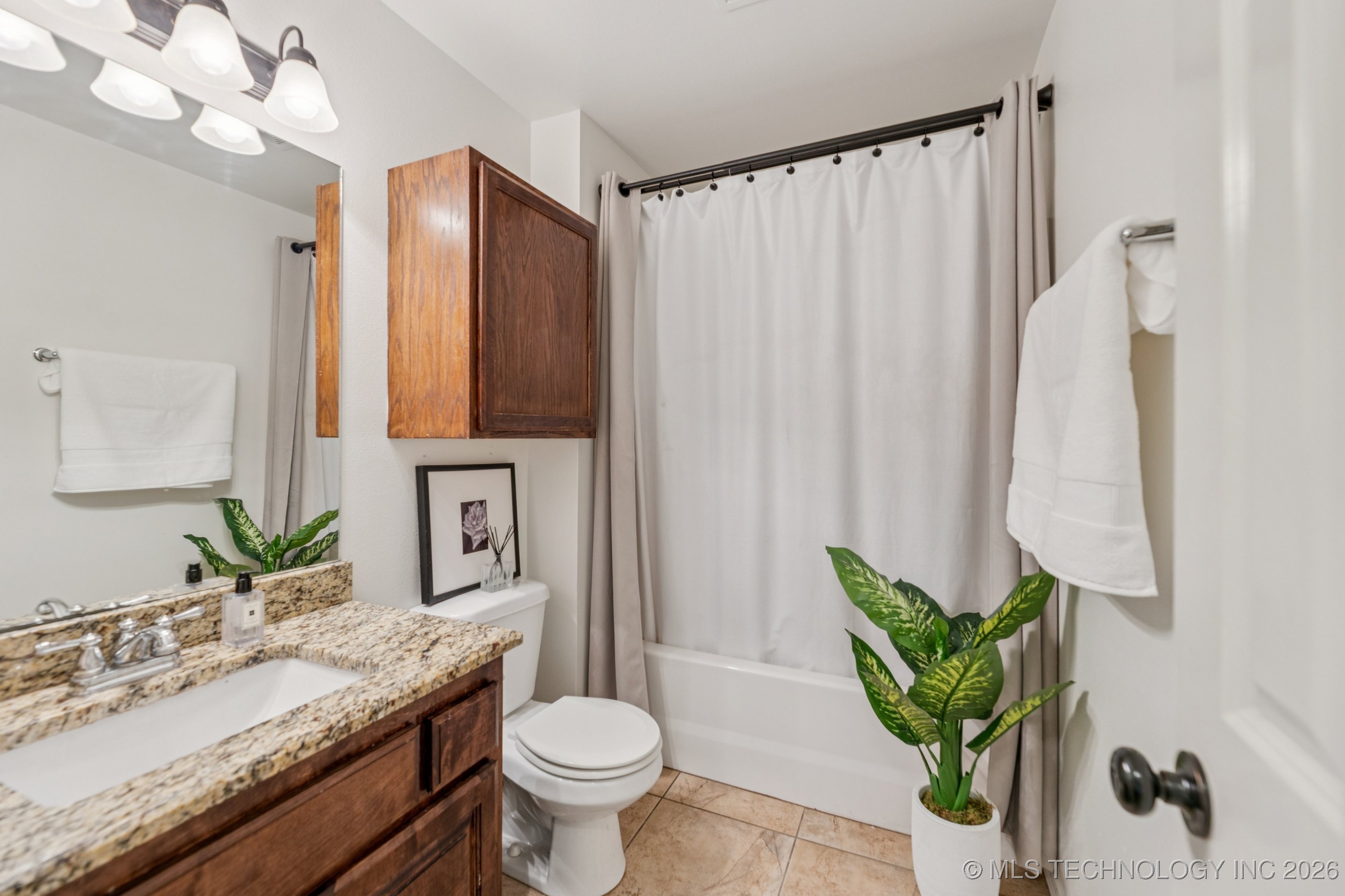 1515 E Orlando Court Property Photo 19