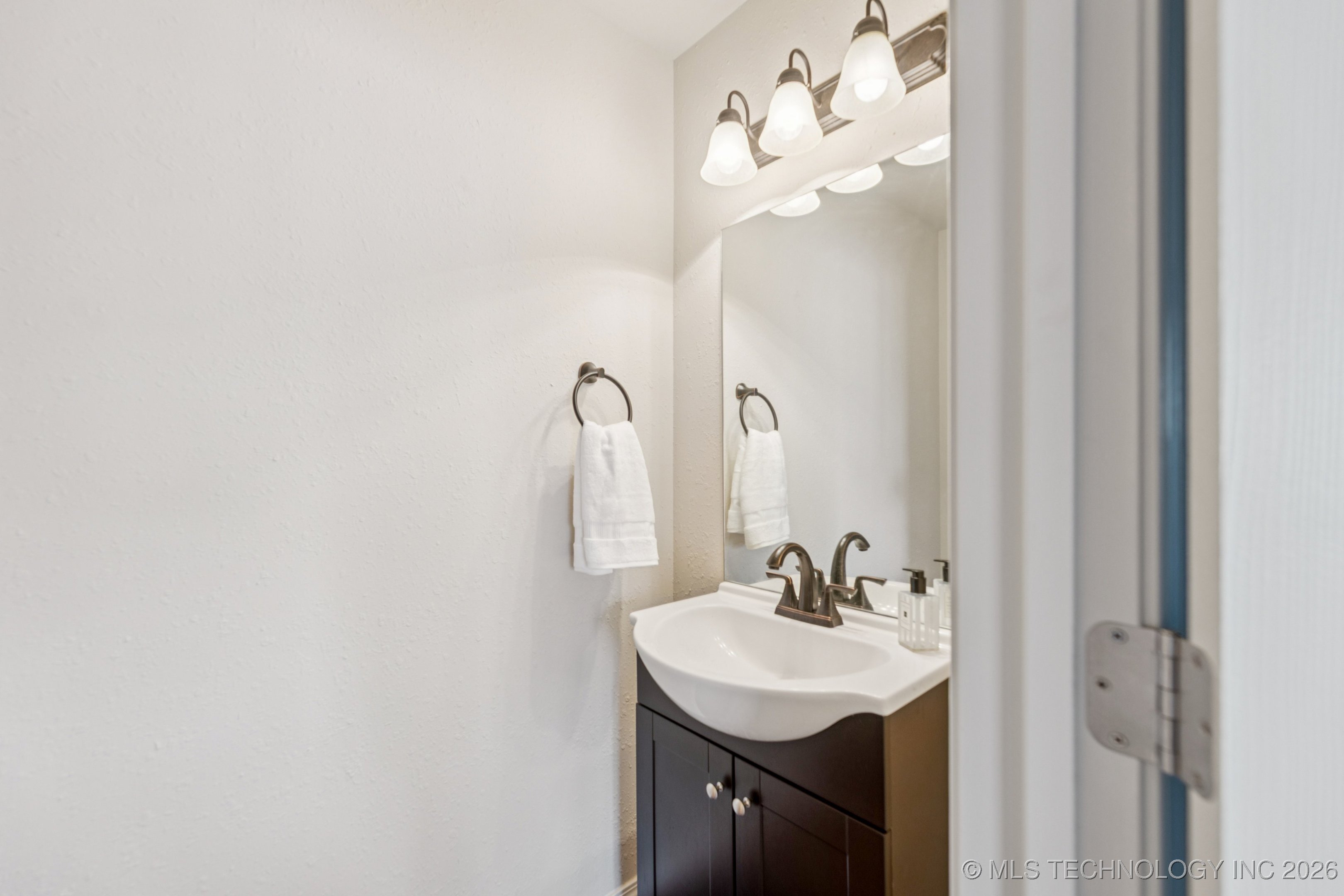 1515 E Orlando Court Property Photo 24