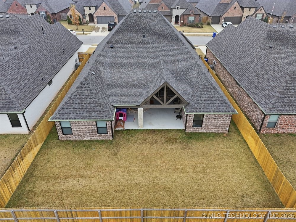 2818 E Quaker Street Property Photo 61