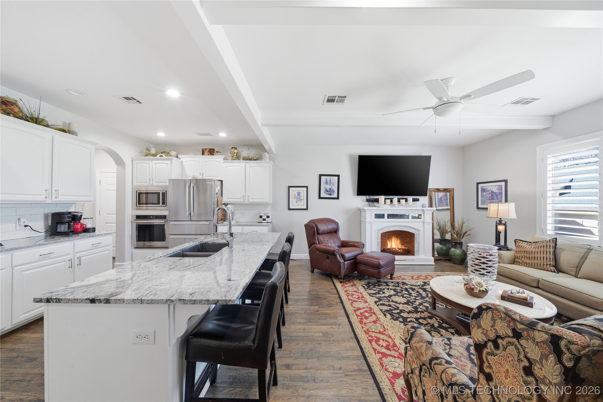 10131 S 77th East Place Property Photo 8