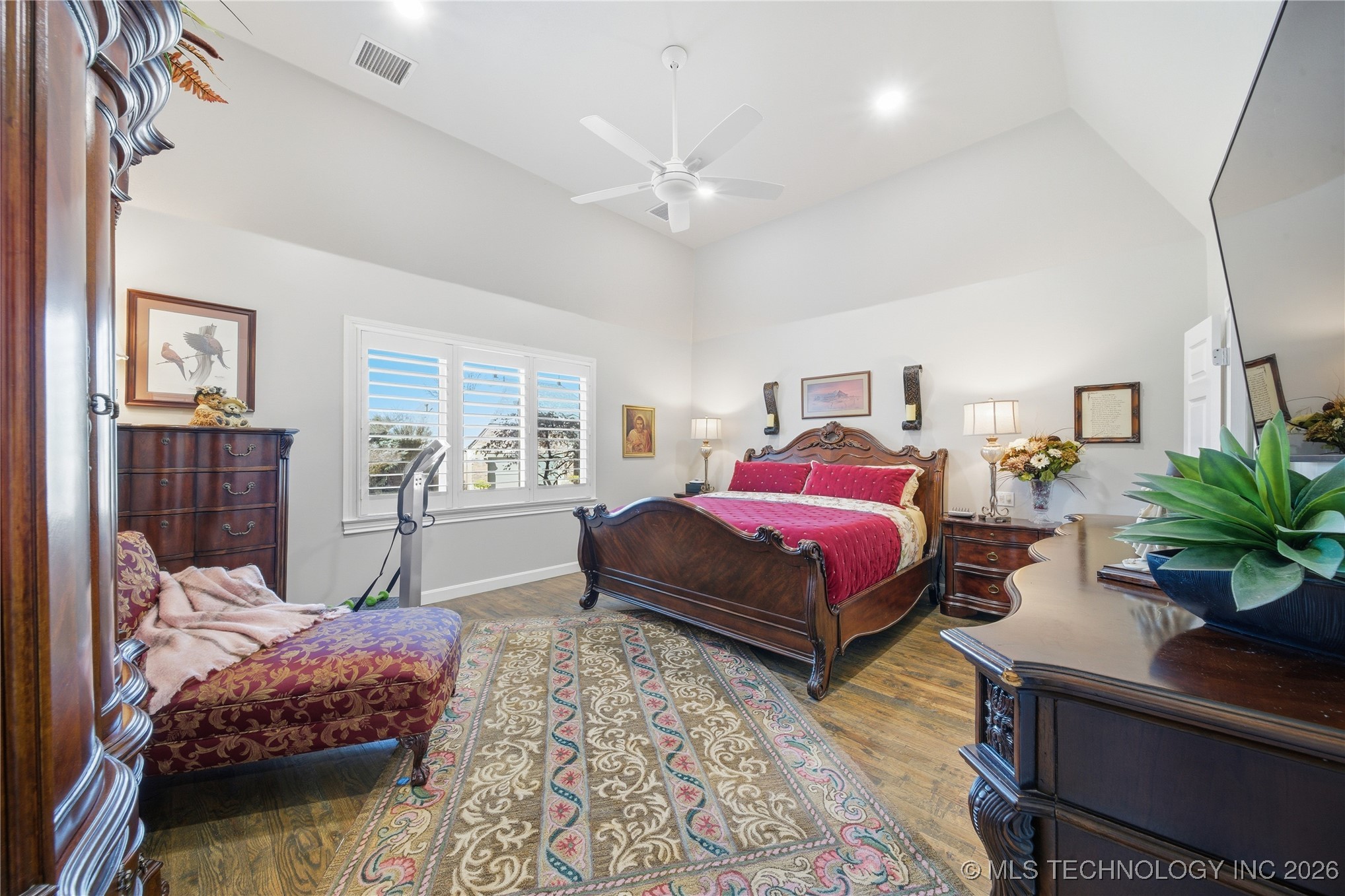 10131 S 77th East Place Property Photo 13