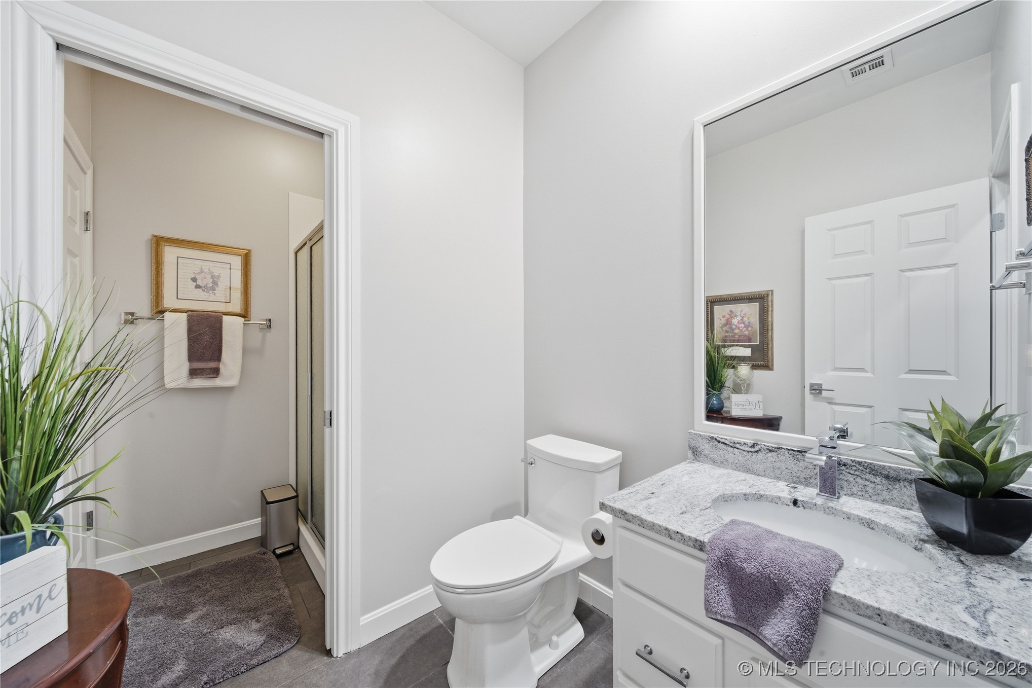 10131 S 77th East Place Property Photo 19