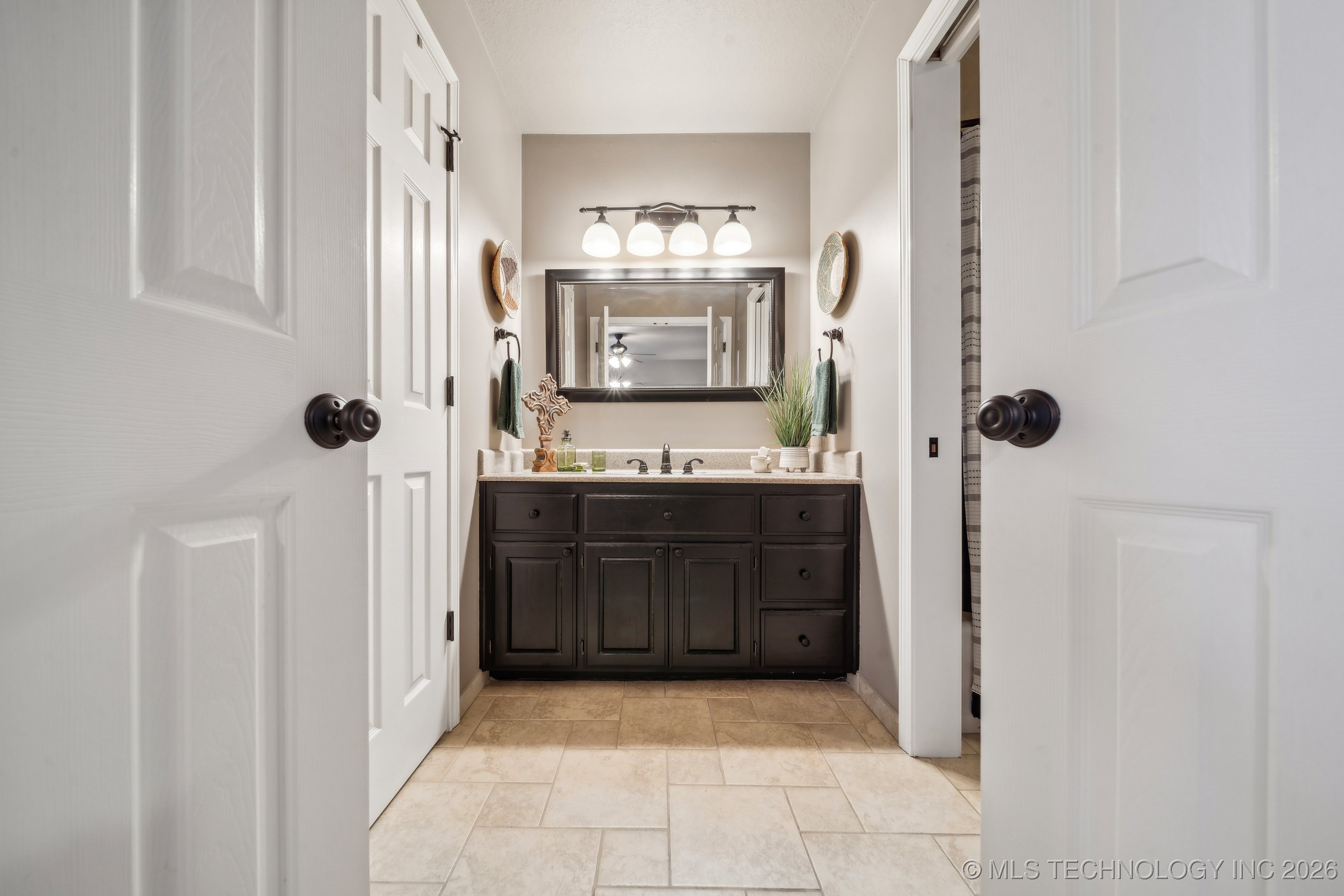 6904 E Galveston Street Property Photo 45