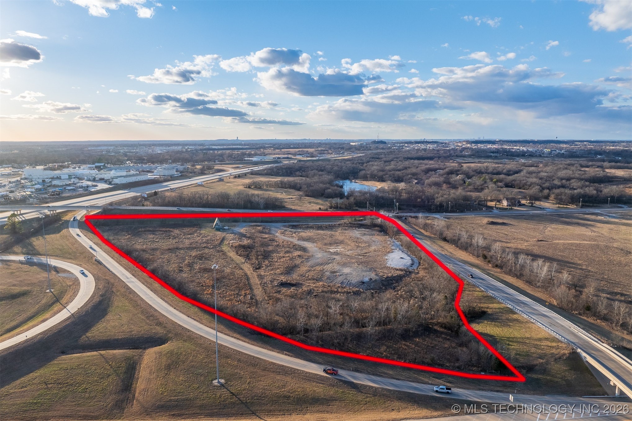 7911 S 209th East Avenue Property Photo 10