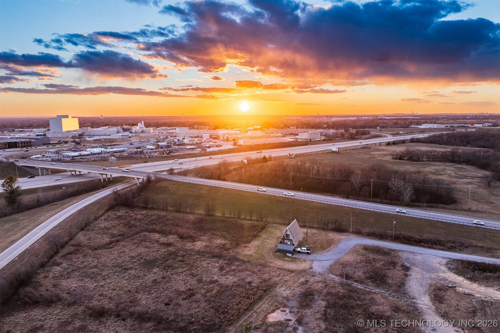 7911 S 209th East Avenue Property Photo 11