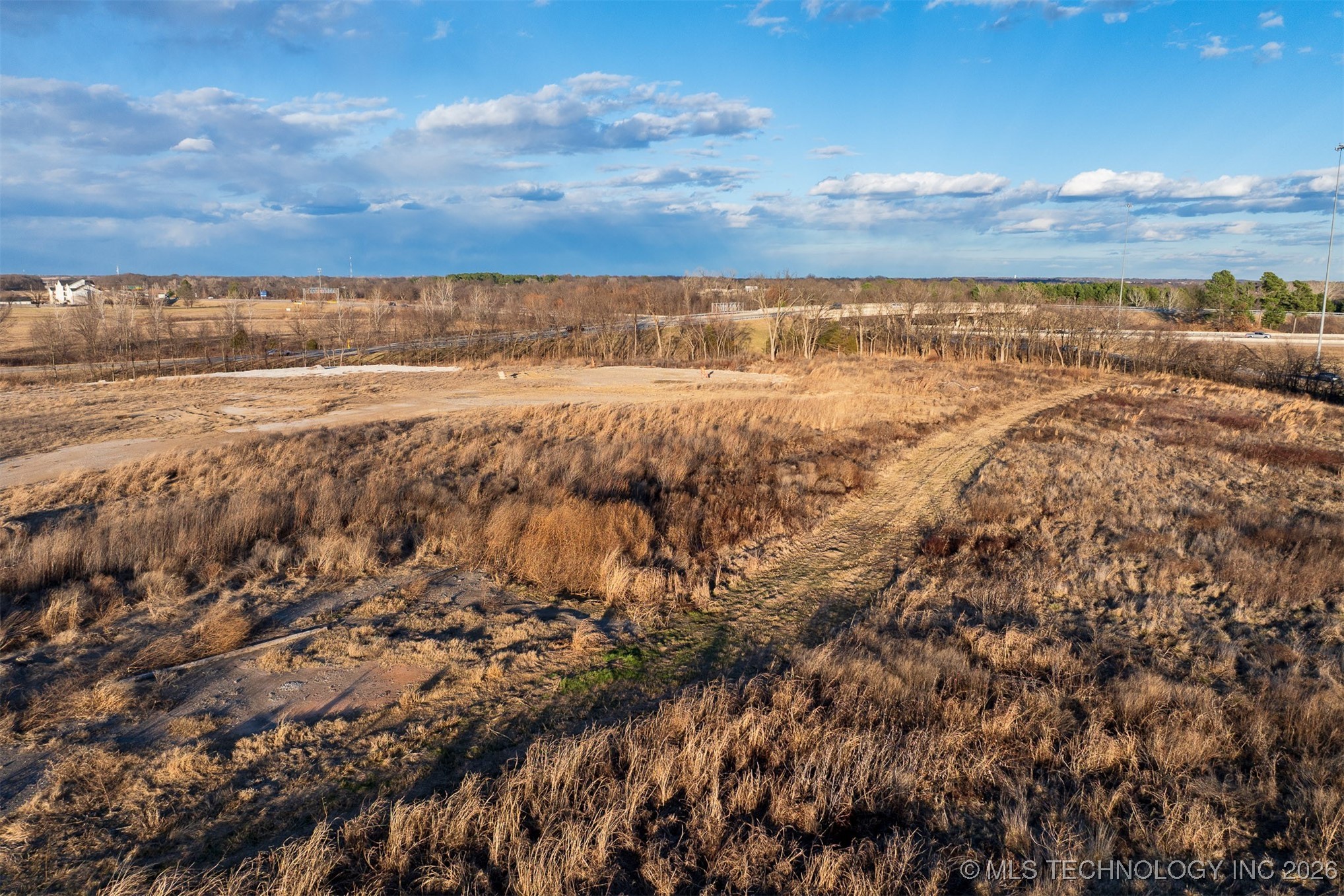 7911 S 209th East Avenue Property Photo 17