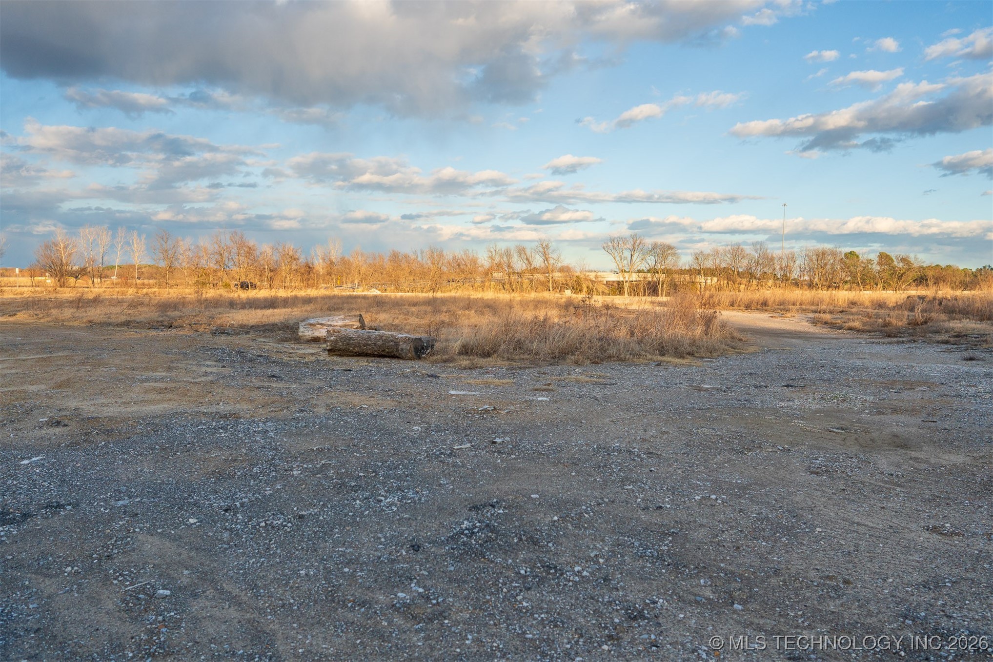 7911 S 209th East Avenue Property Photo 33