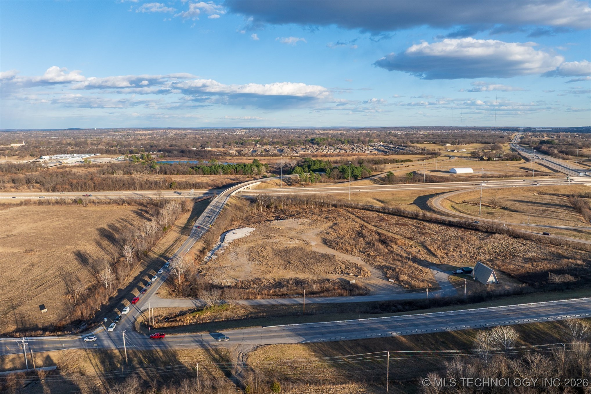 7911 S 209th East Avenue Property Photo 40