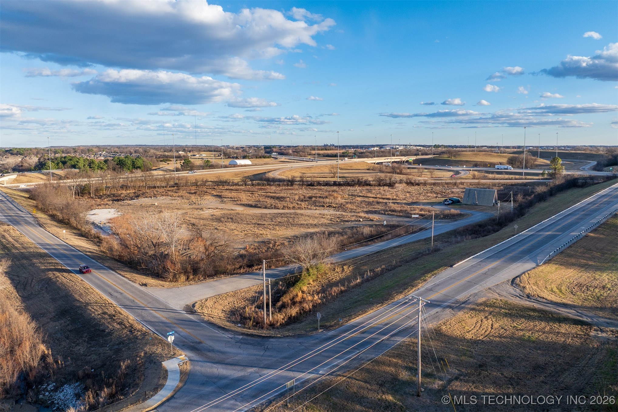 7911 S 209th East Avenue Property Photo 51