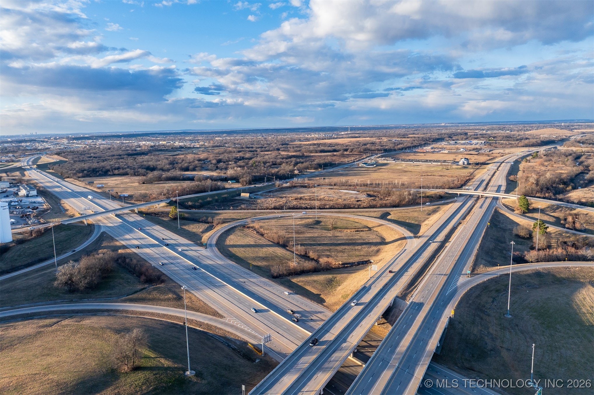 7911 S 209th East Avenue Property Photo 60
