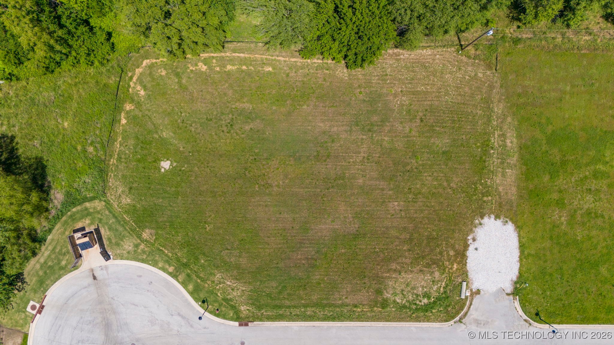 12805 E 101st Place North Property Photo 9