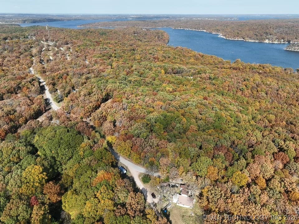 428 Hendryx Point Road Property Photo 7