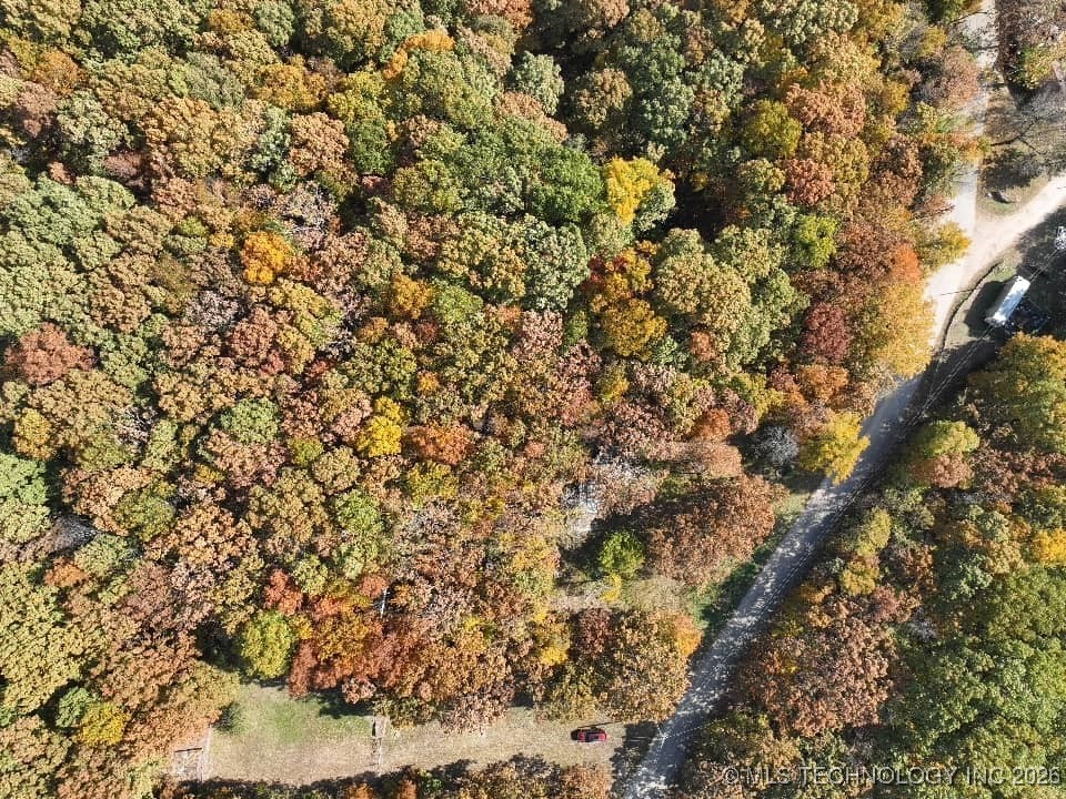 428 Hendryx Point Road Property Photo 8