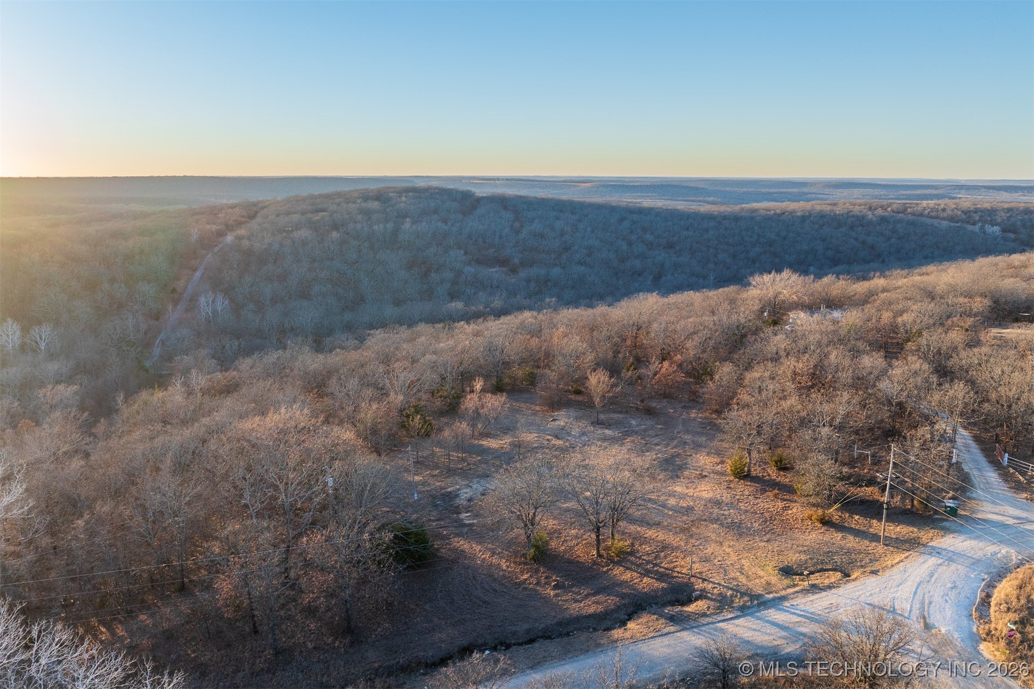 5 N 131 Road Property Photo 6