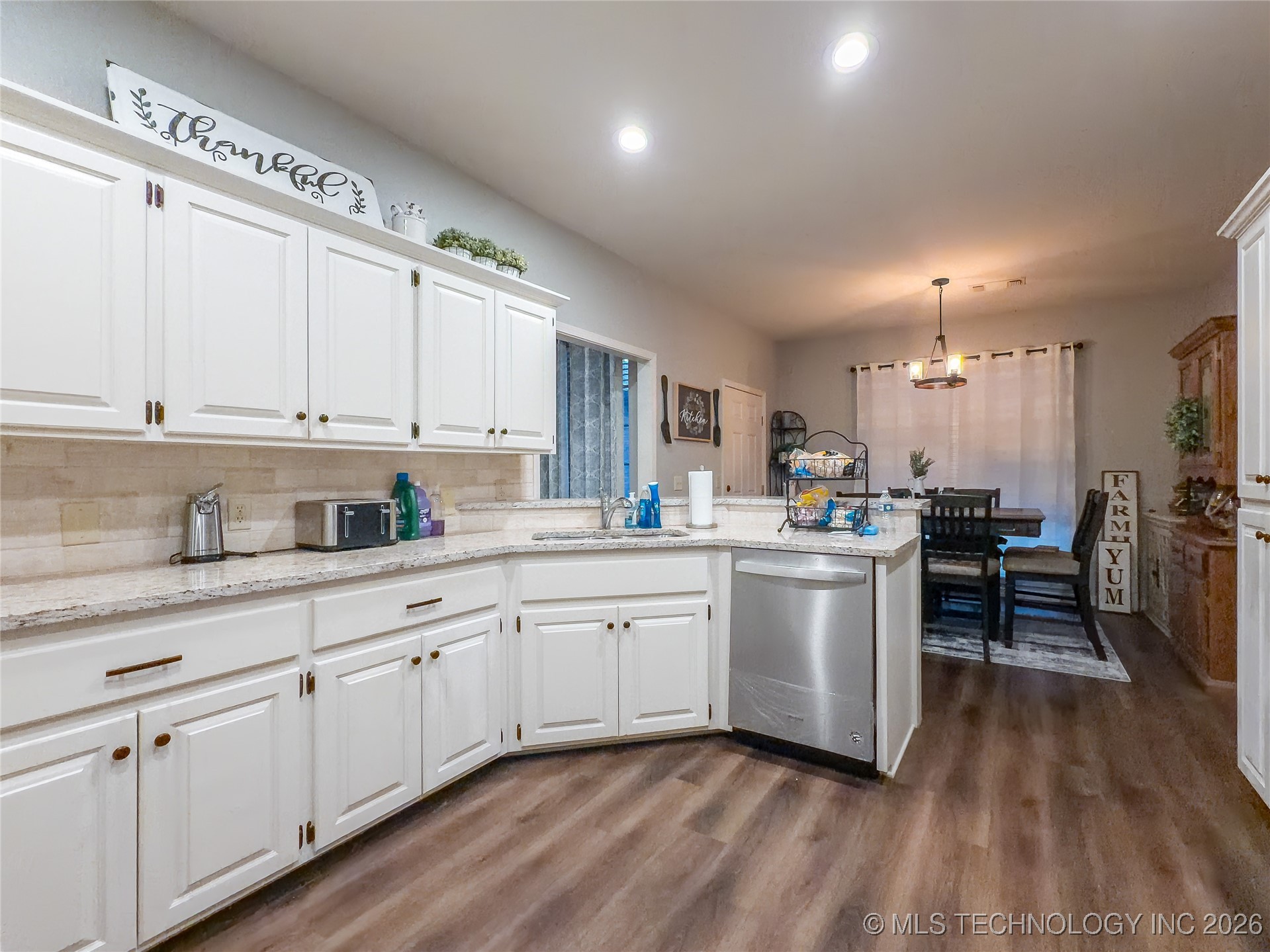 1410 S 5th Street Property Photo 9