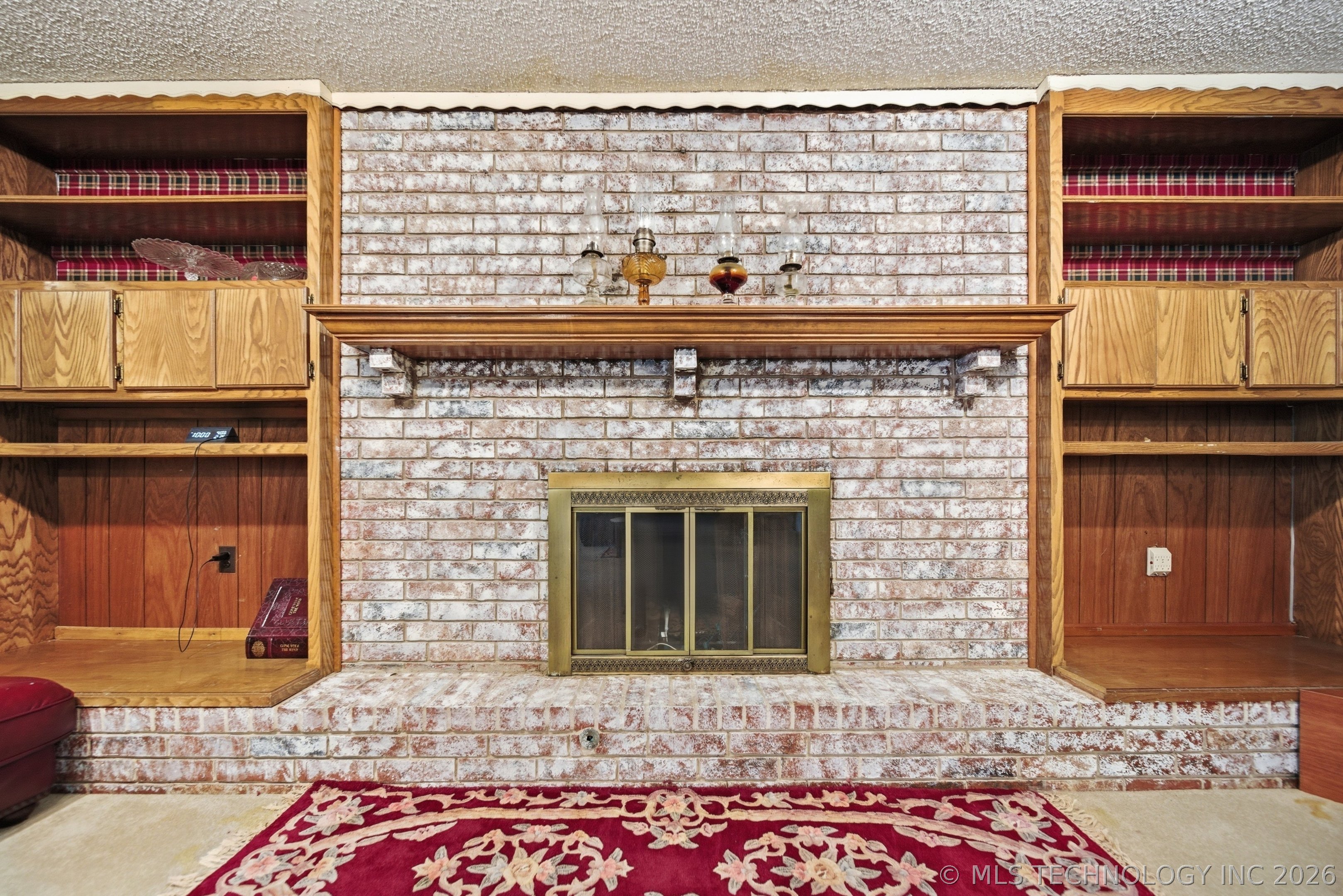 5117 E 23rd Street Property Photo 9