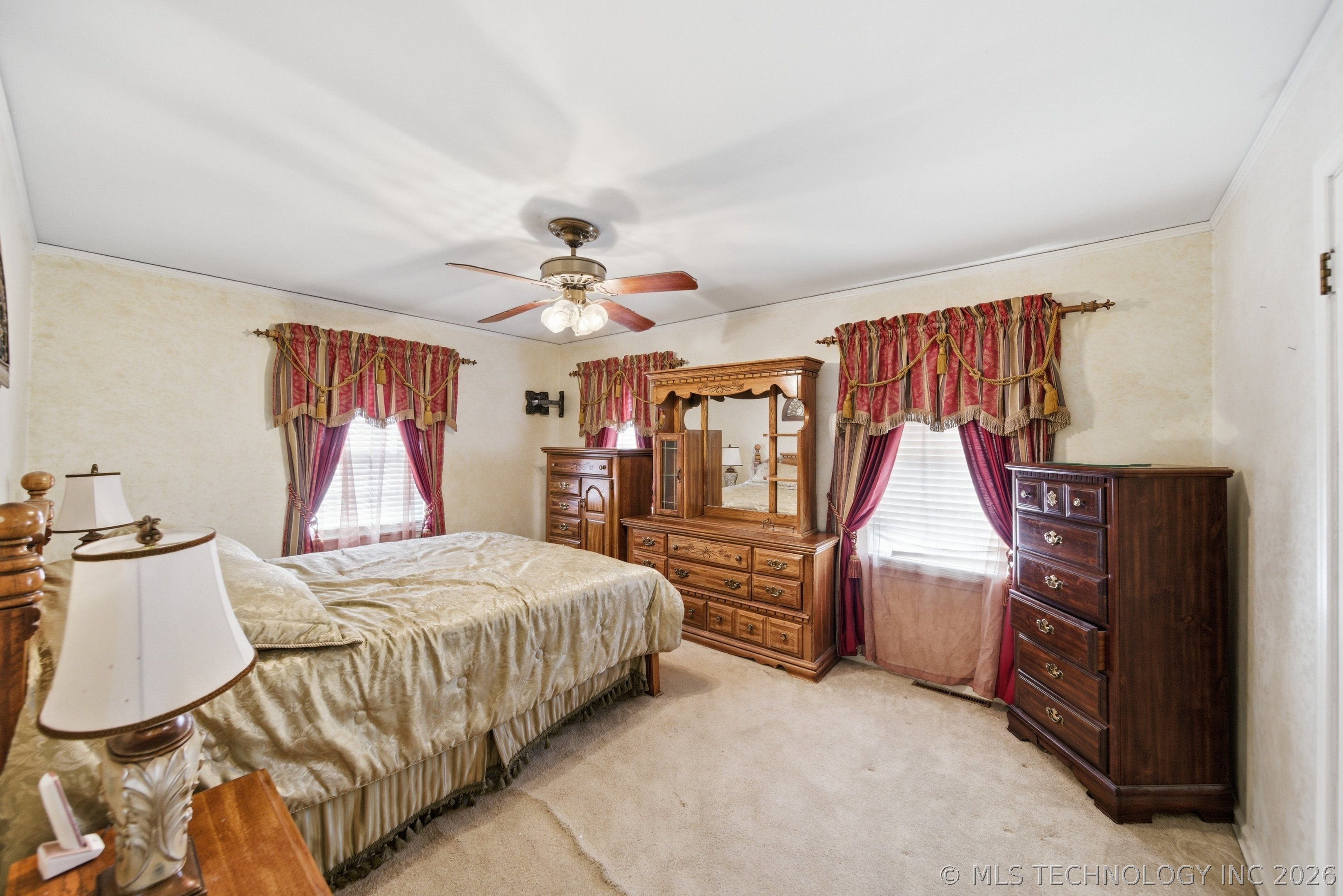 5117 E 23rd Street Property Photo 22