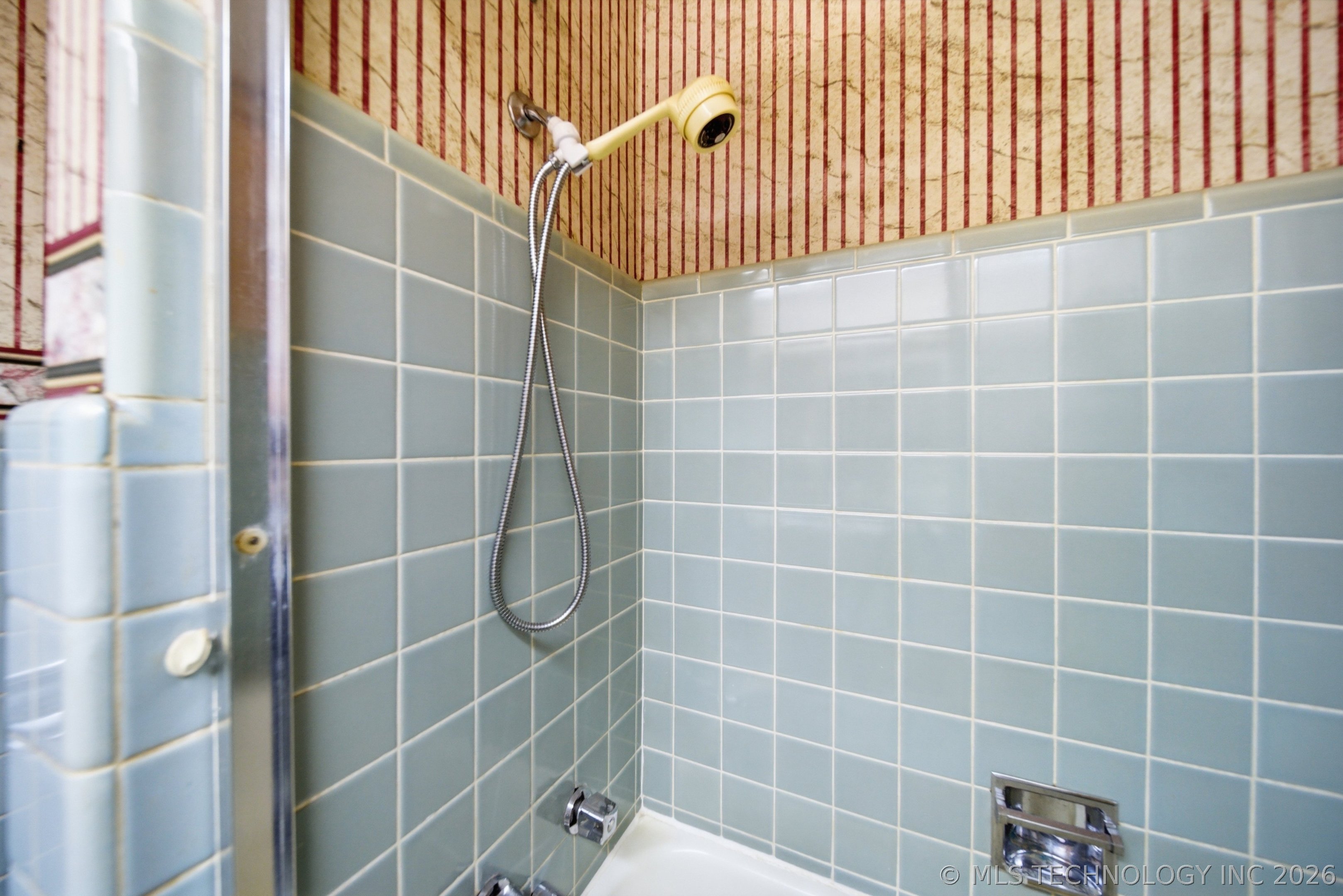 5117 E 23rd Street Property Photo 24