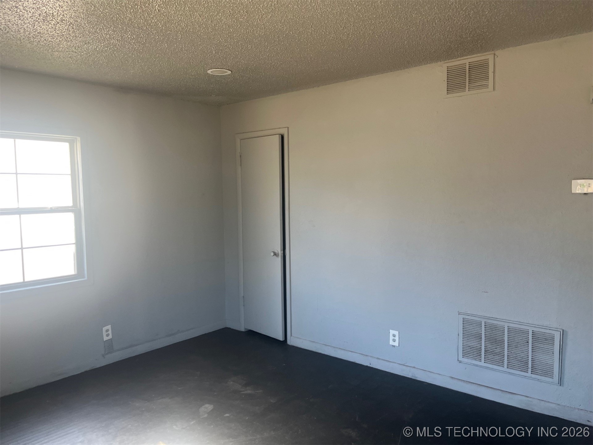 4624 N Cheyenne Avenue Property Photo 5